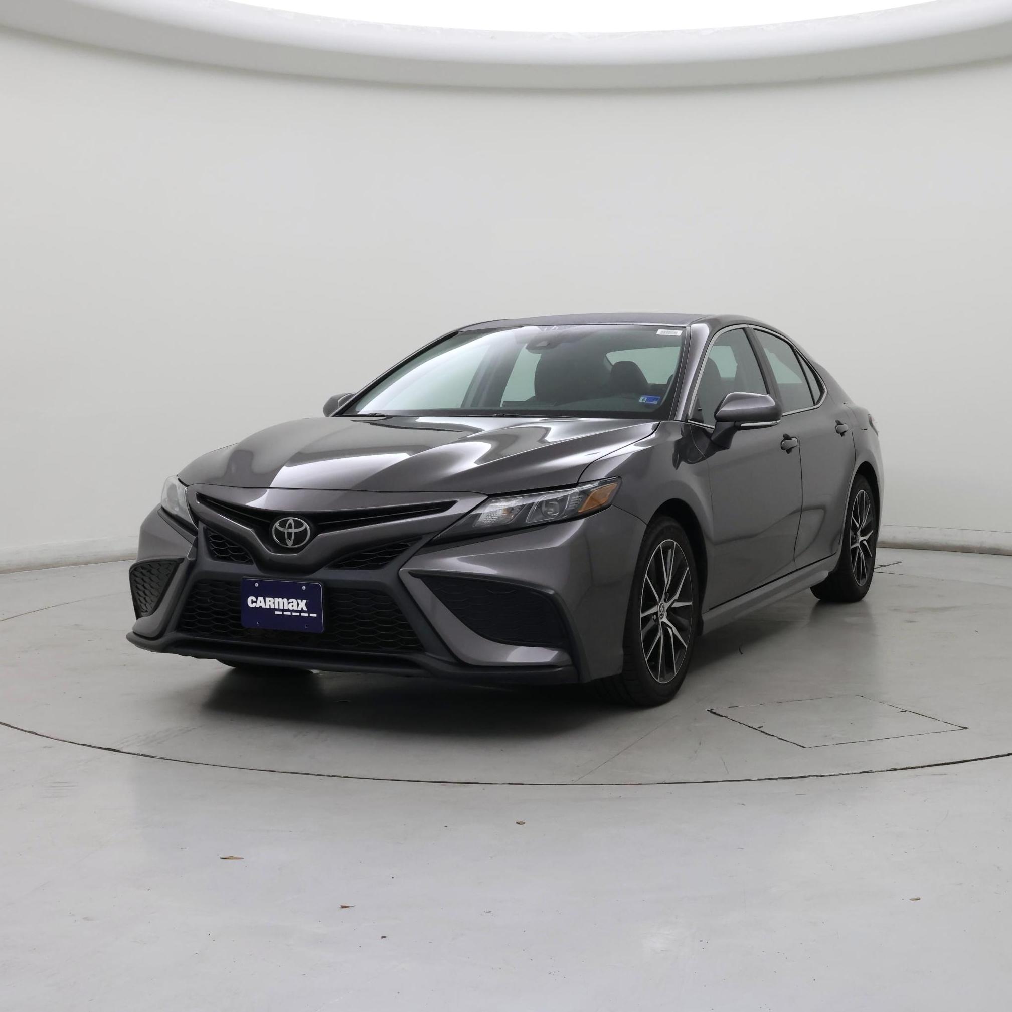 Thumbnail: 2023 Toyota Camry - 4