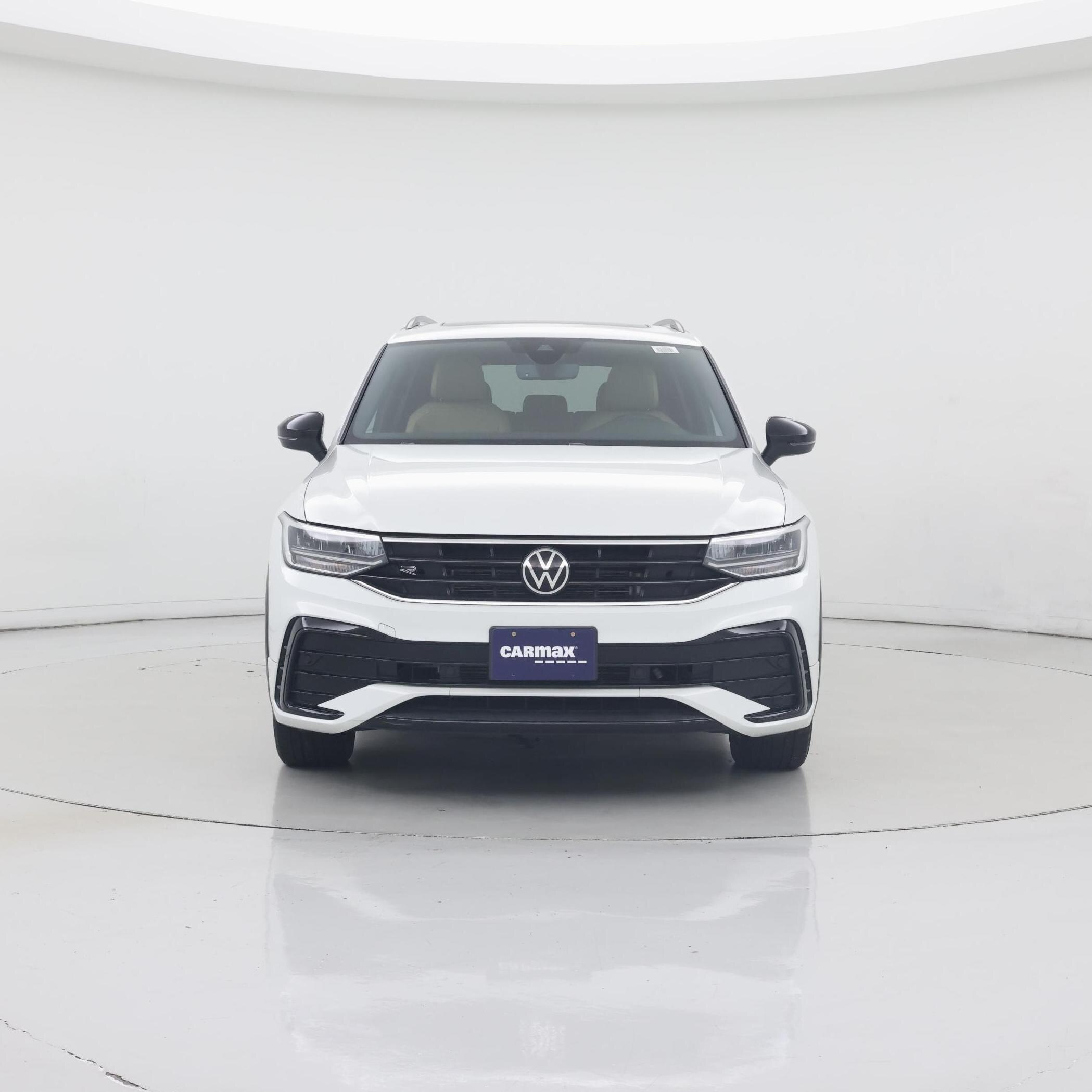 Thumbnail: 2022 Volkswagen Tiguan - 5