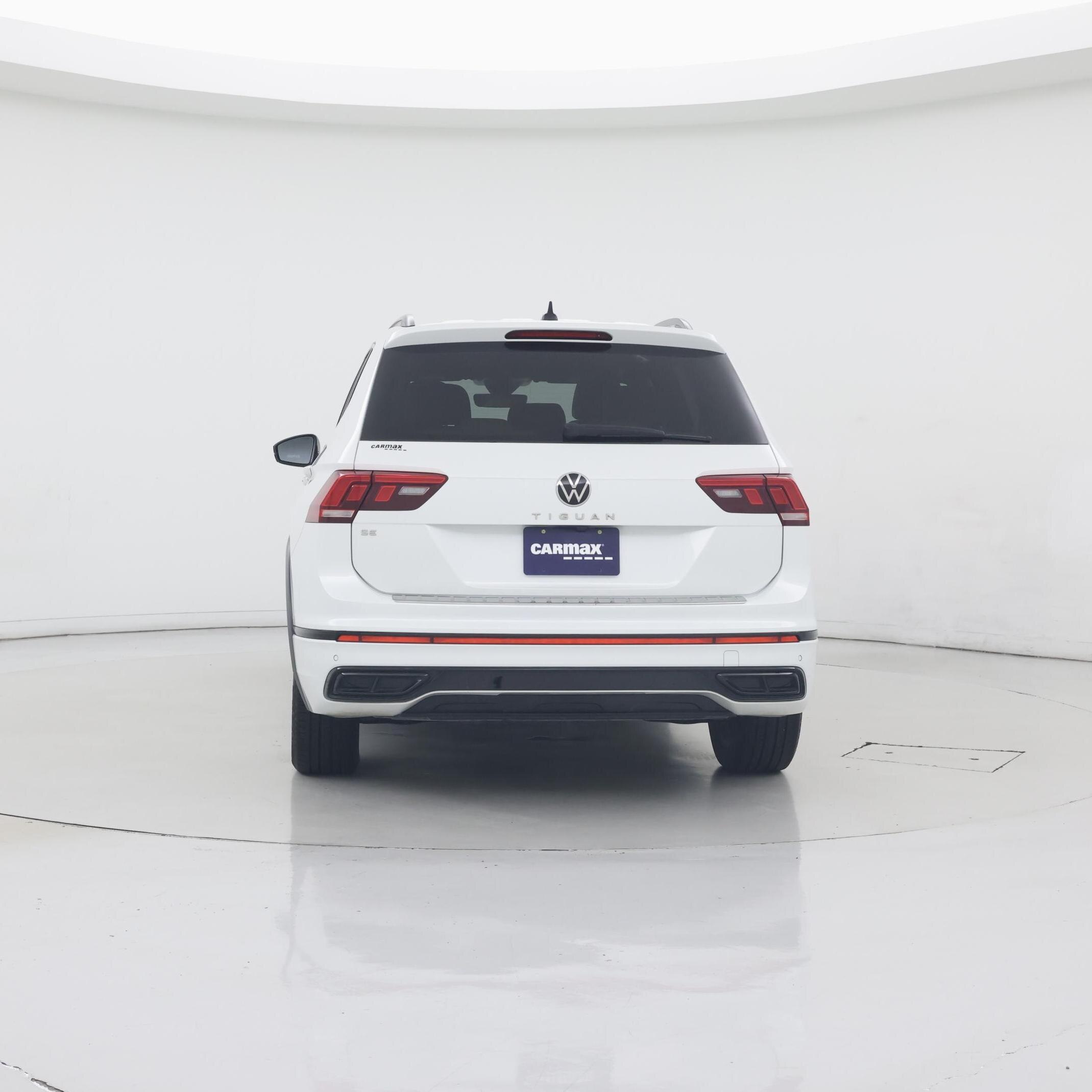 Thumbnail: 2022 Volkswagen Tiguan - 6