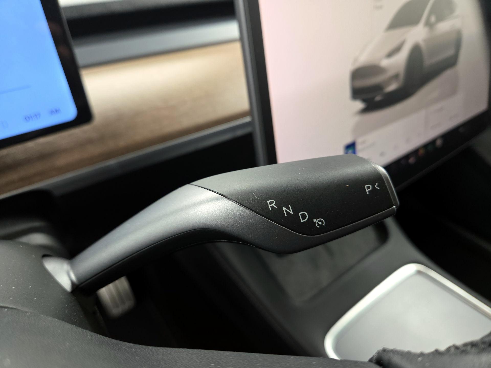 Thumbnail: 2022 Tesla Model Y - 17