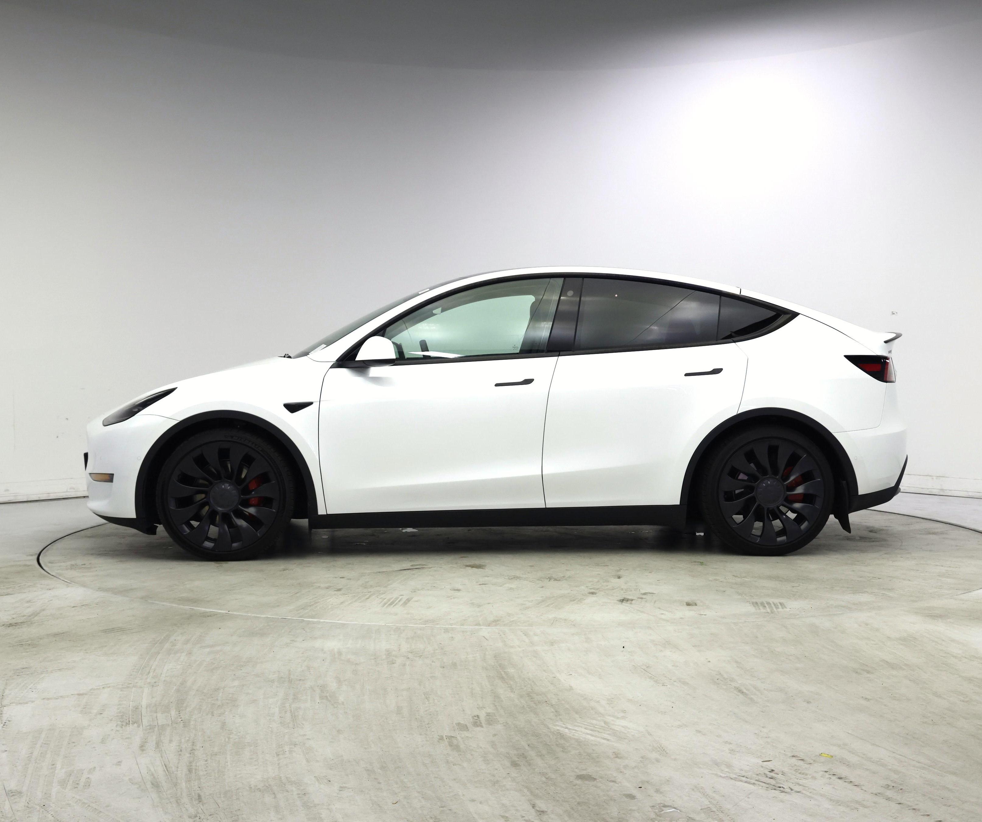 Thumbnail: 2022 Tesla Model Y - 3