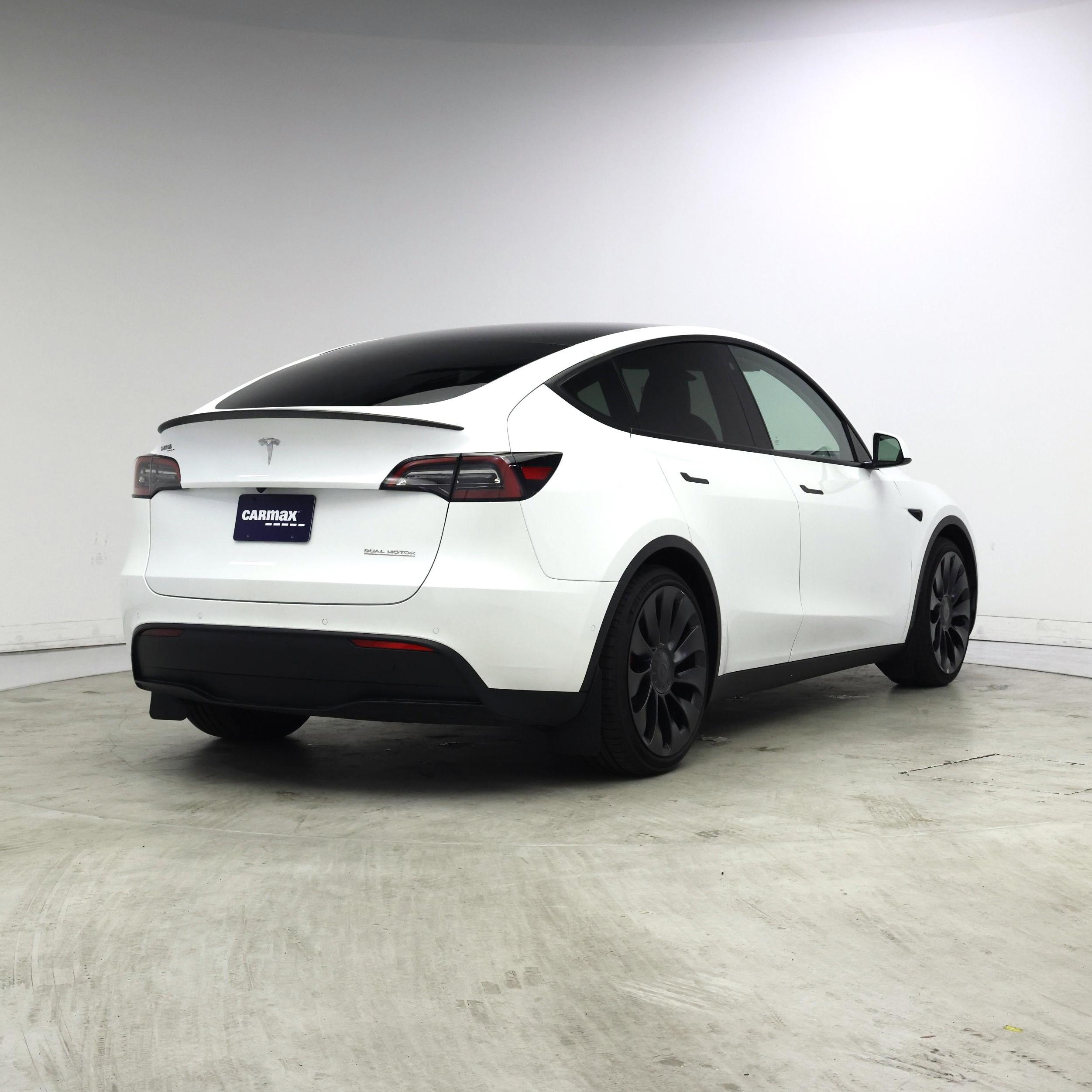 Thumbnail: 2022 Tesla Model Y - 8