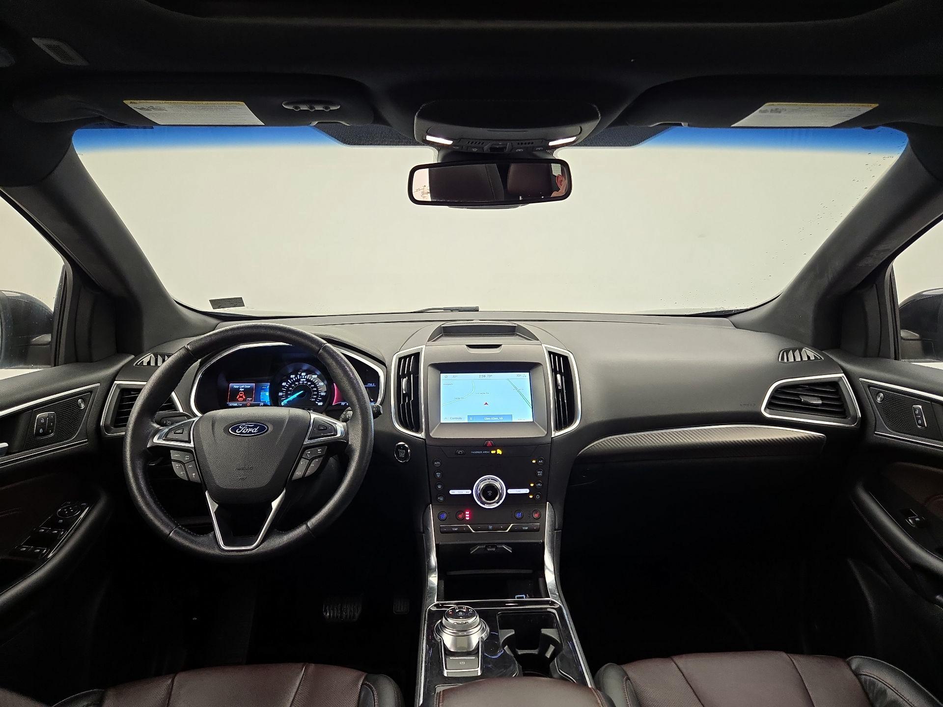 Thumbnail: 2020 Ford Edge - 9