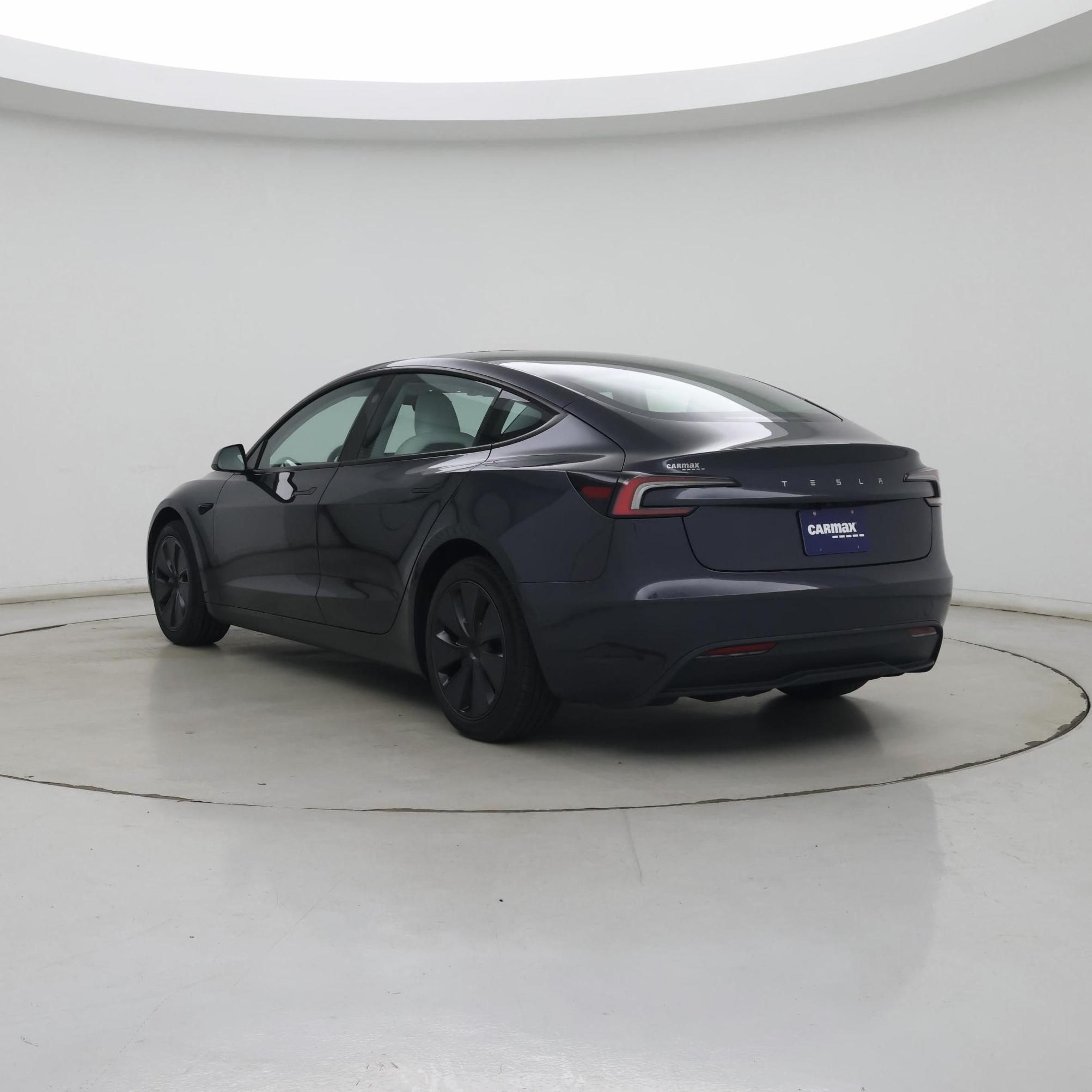 Thumbnail: 2025 Tesla Model 3 - 2