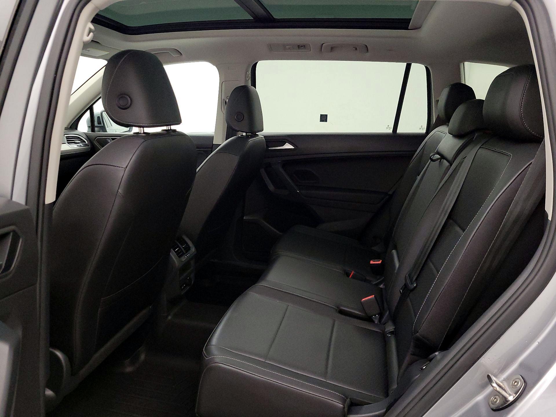 Thumbnail: 2020 Volkswagen Tiguan - 20