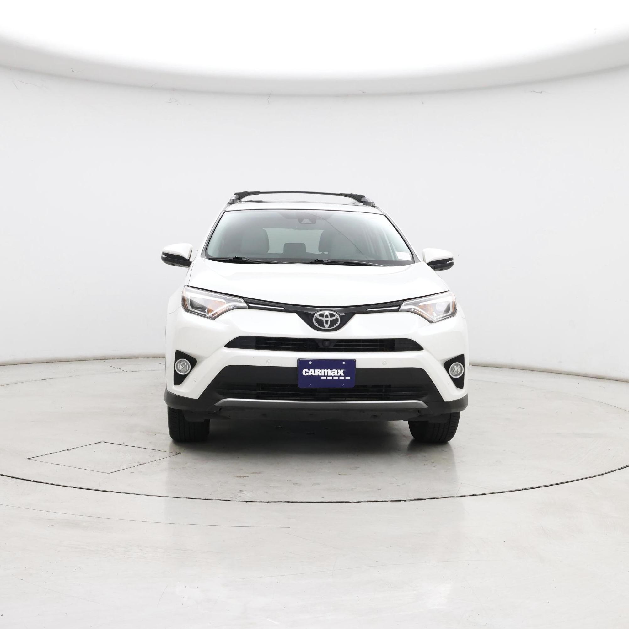 Thumbnail: 2017 Toyota RAV4 - 5