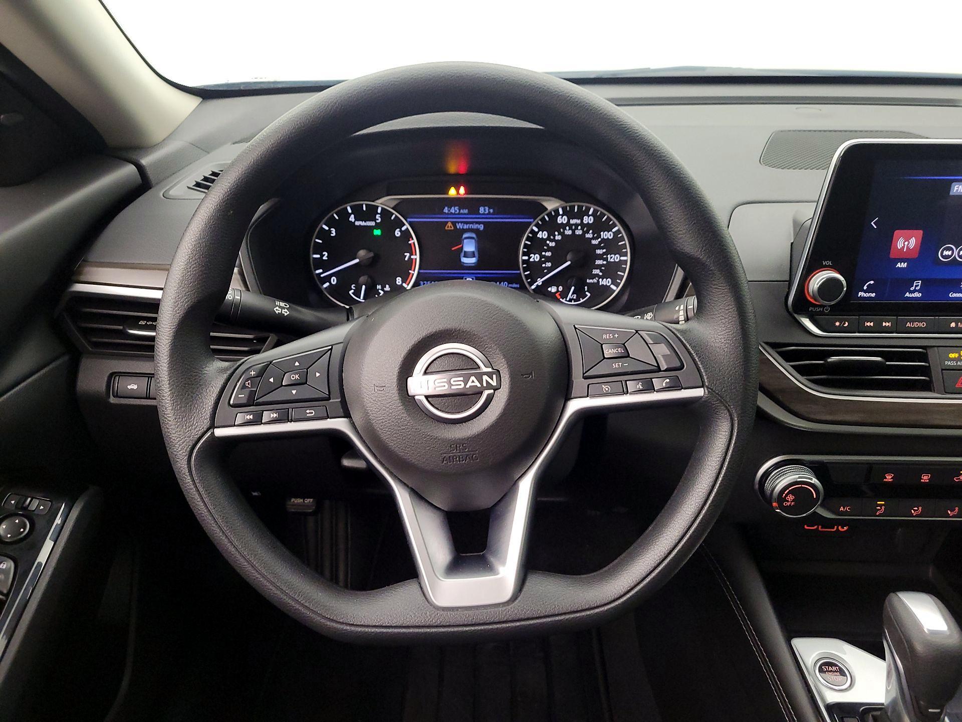Thumbnail: 2023 Nissan Altima - 10