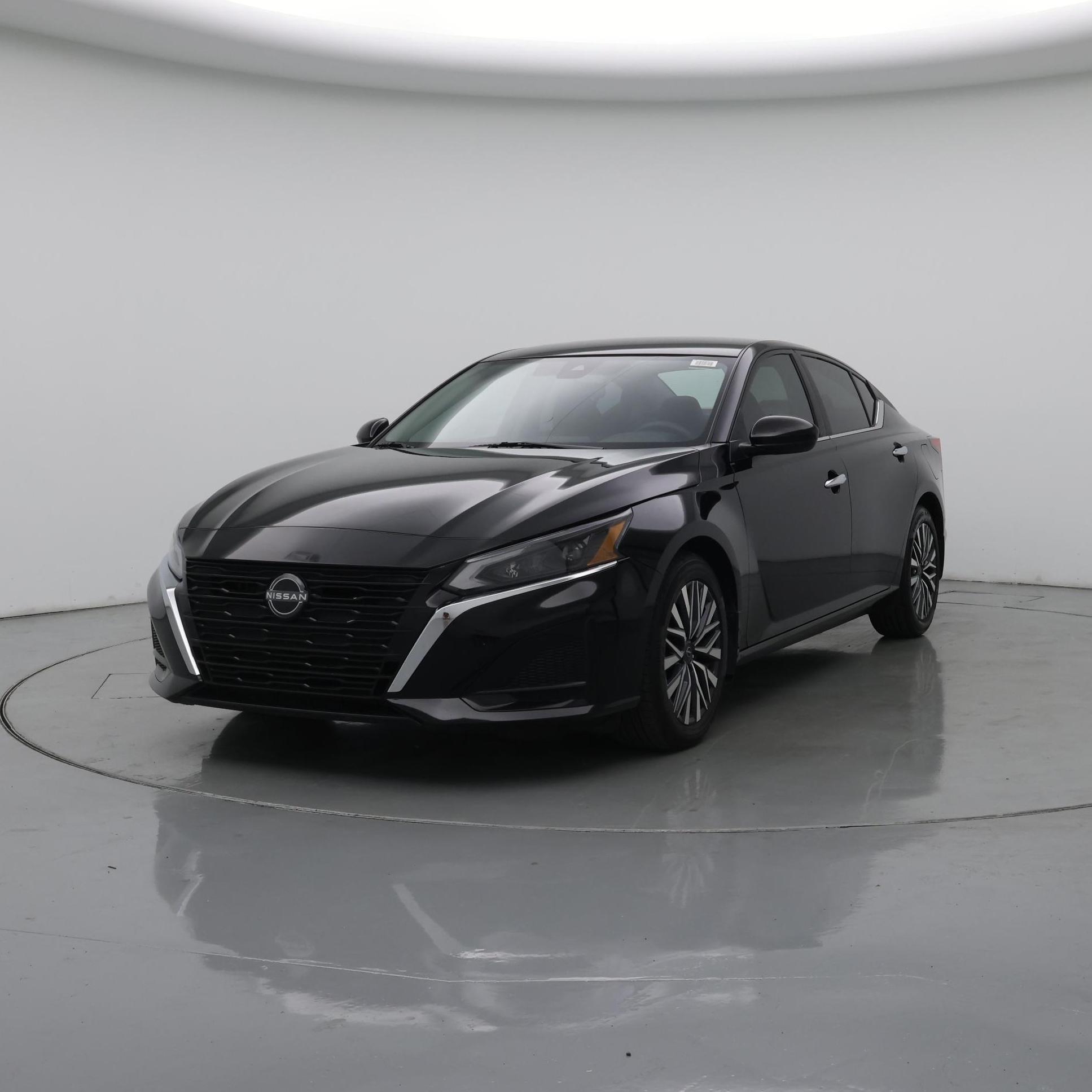 Thumbnail: 2023 Nissan Altima - 4