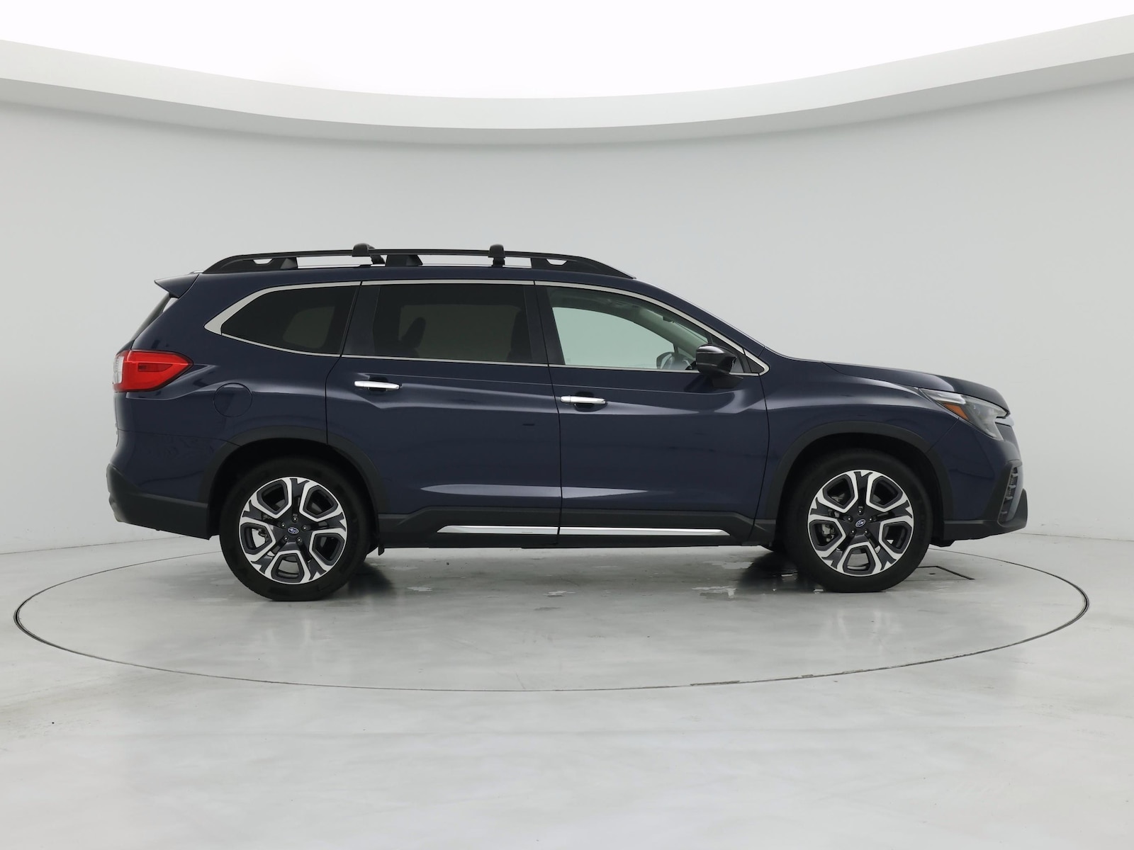 2024 Subaru Ascent Touring - Photo 8