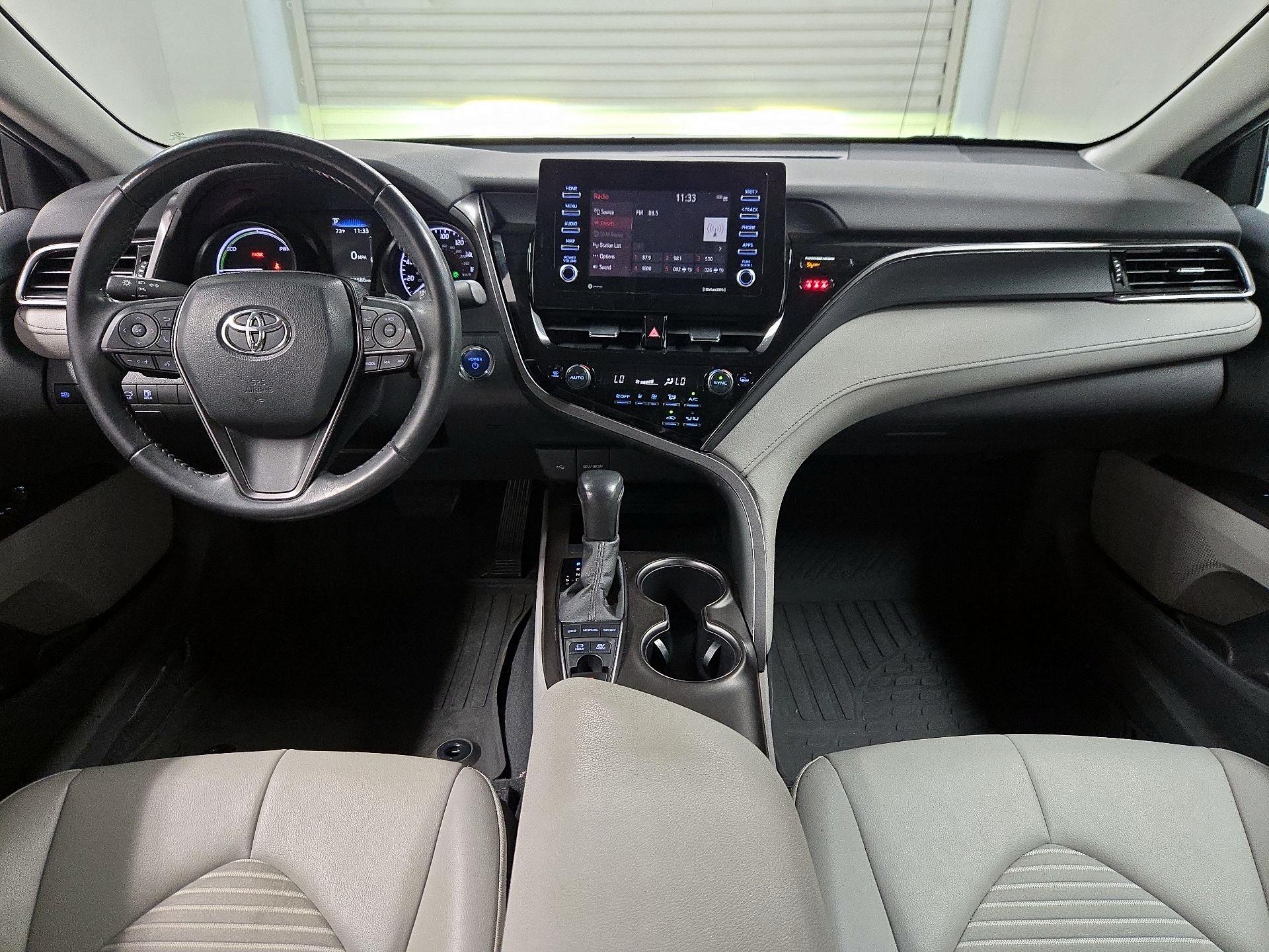 Thumbnail: 2022 Toyota Camry - 9