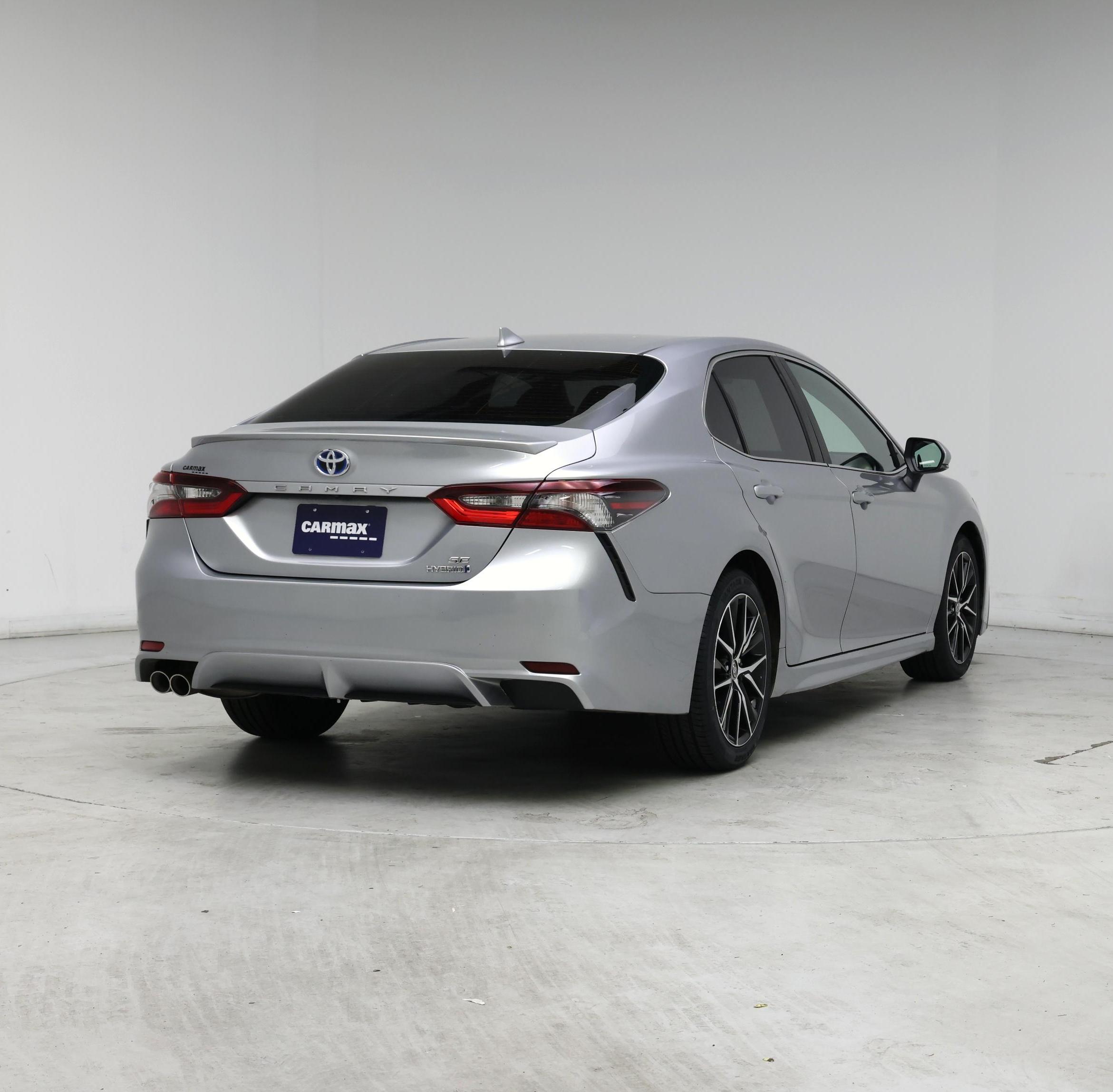 Thumbnail: 2022 Toyota Camry - 8