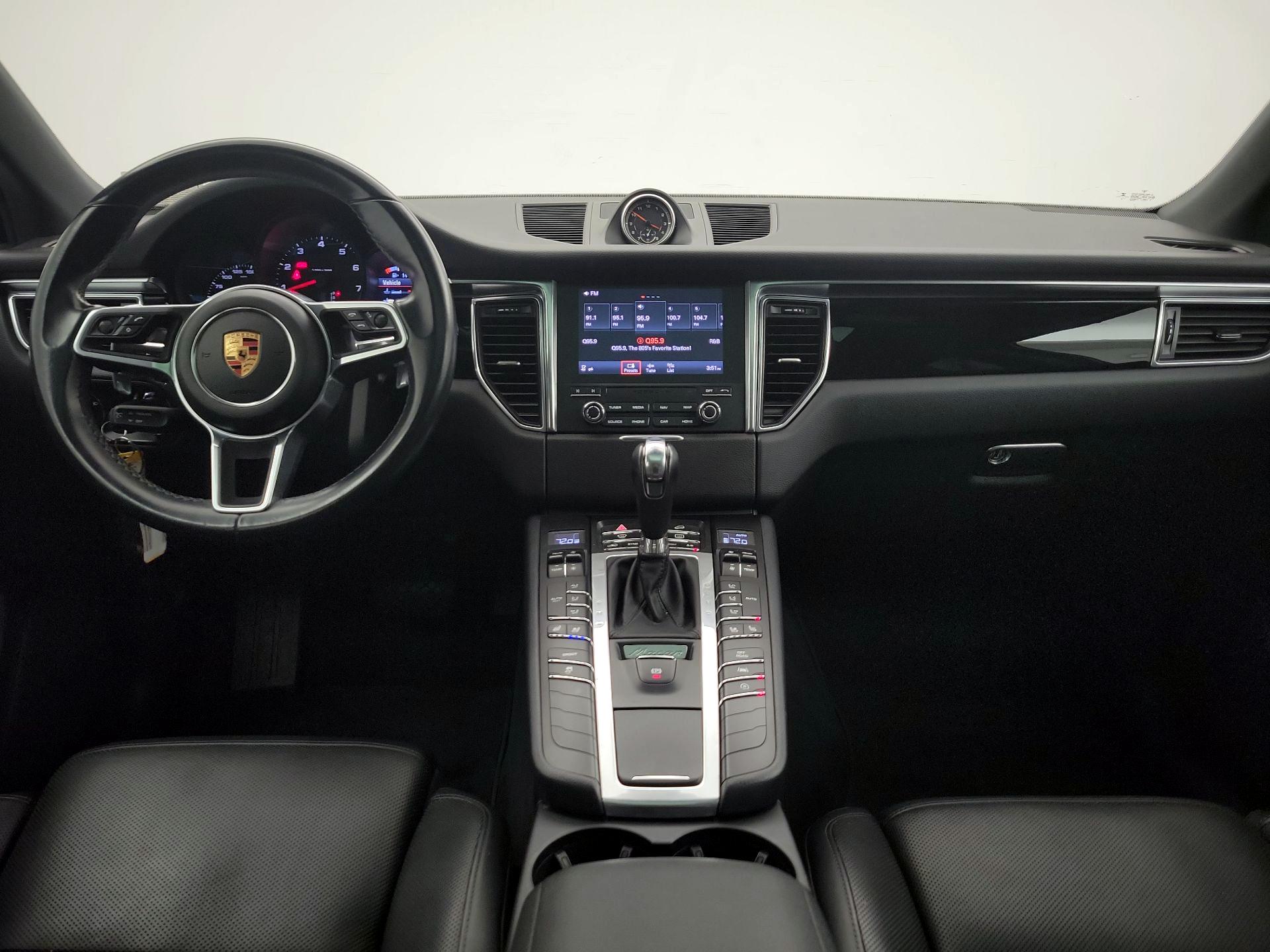 Thumbnail: 2018 Porsche Macan - 9