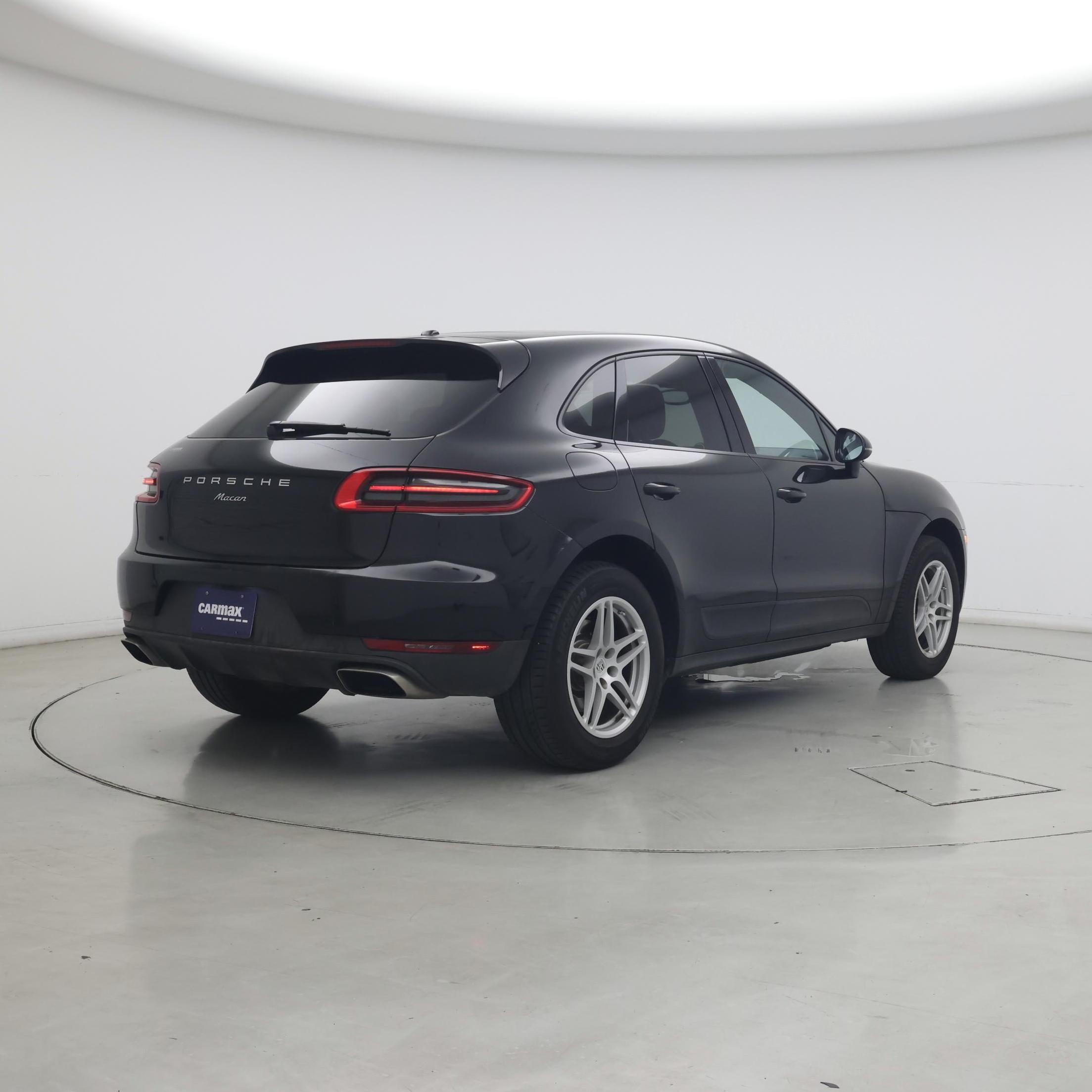 Thumbnail: 2018 Porsche Macan - 8