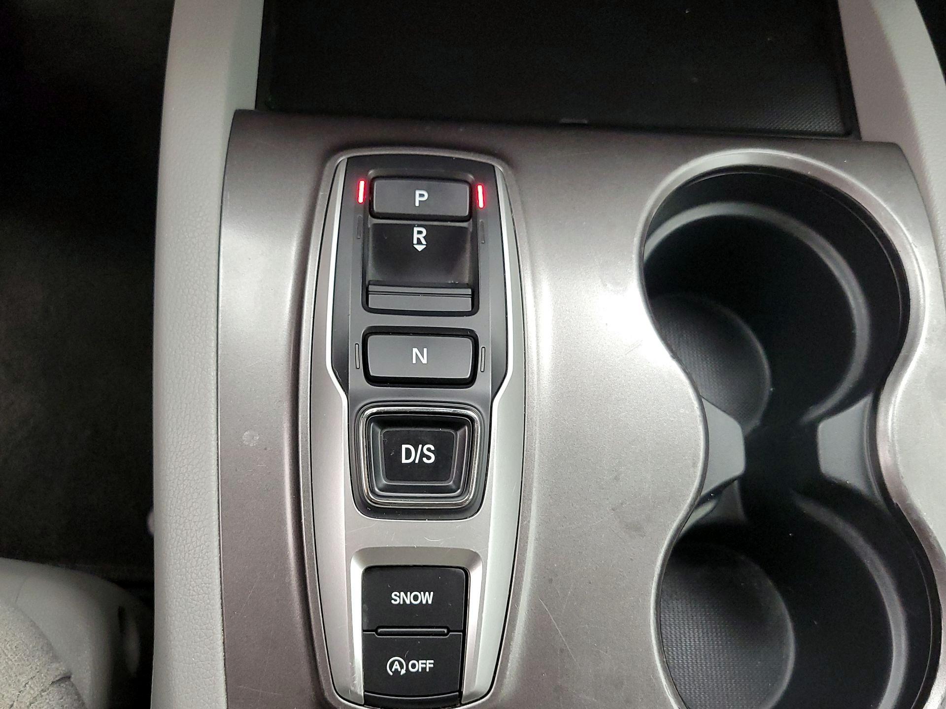 Thumbnail: 2021 Honda Pilot - 17