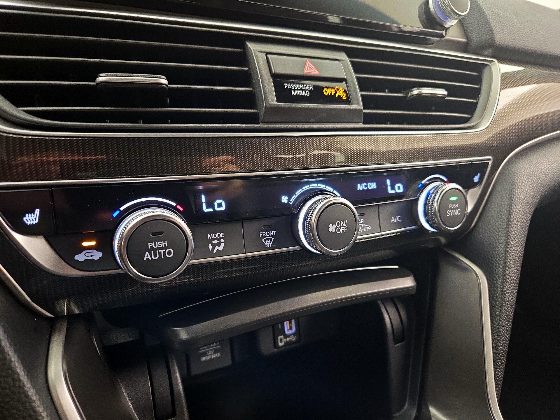 Thumbnail: 2018 Honda Accord - 15