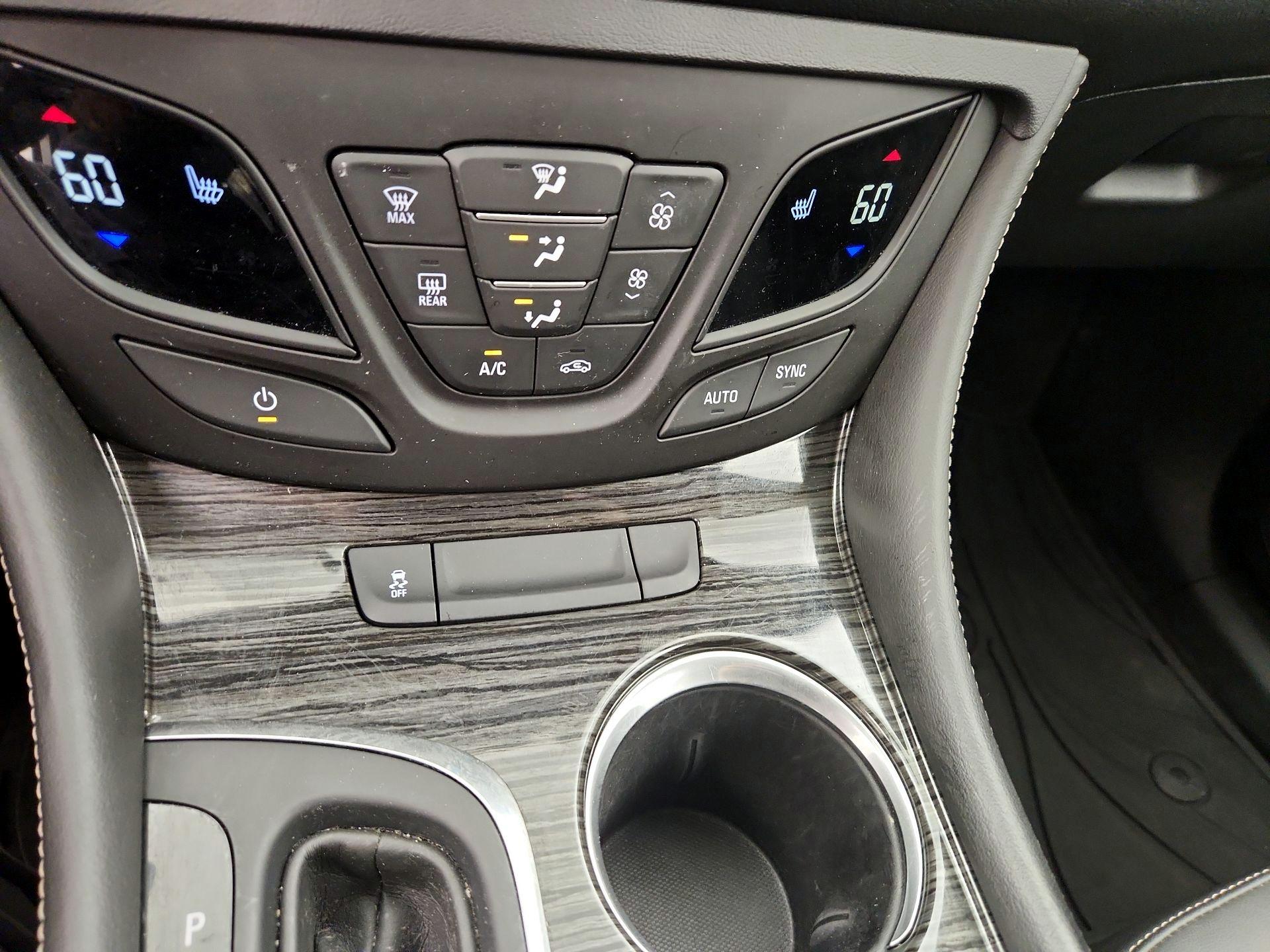 Thumbnail: 2017 Buick Envision - 16