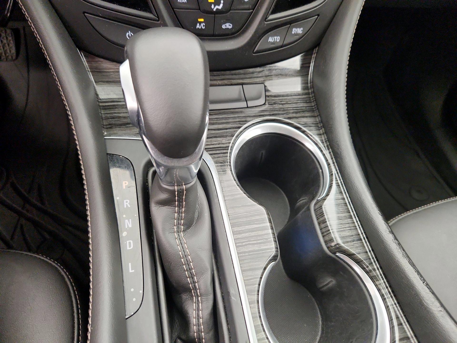 Thumbnail: 2017 Buick Envision - 17