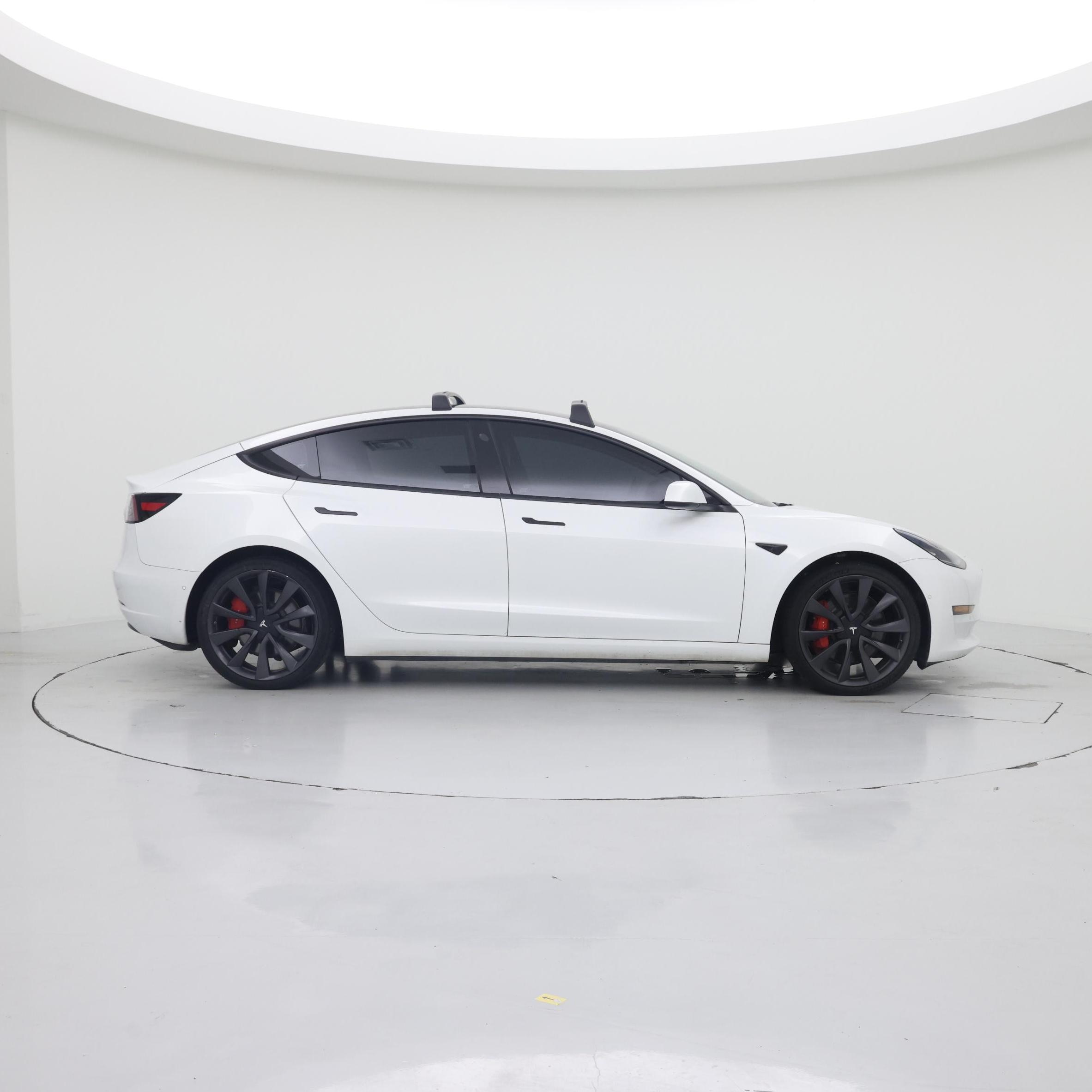 Thumbnail: 2020 Tesla Model 3 - 7