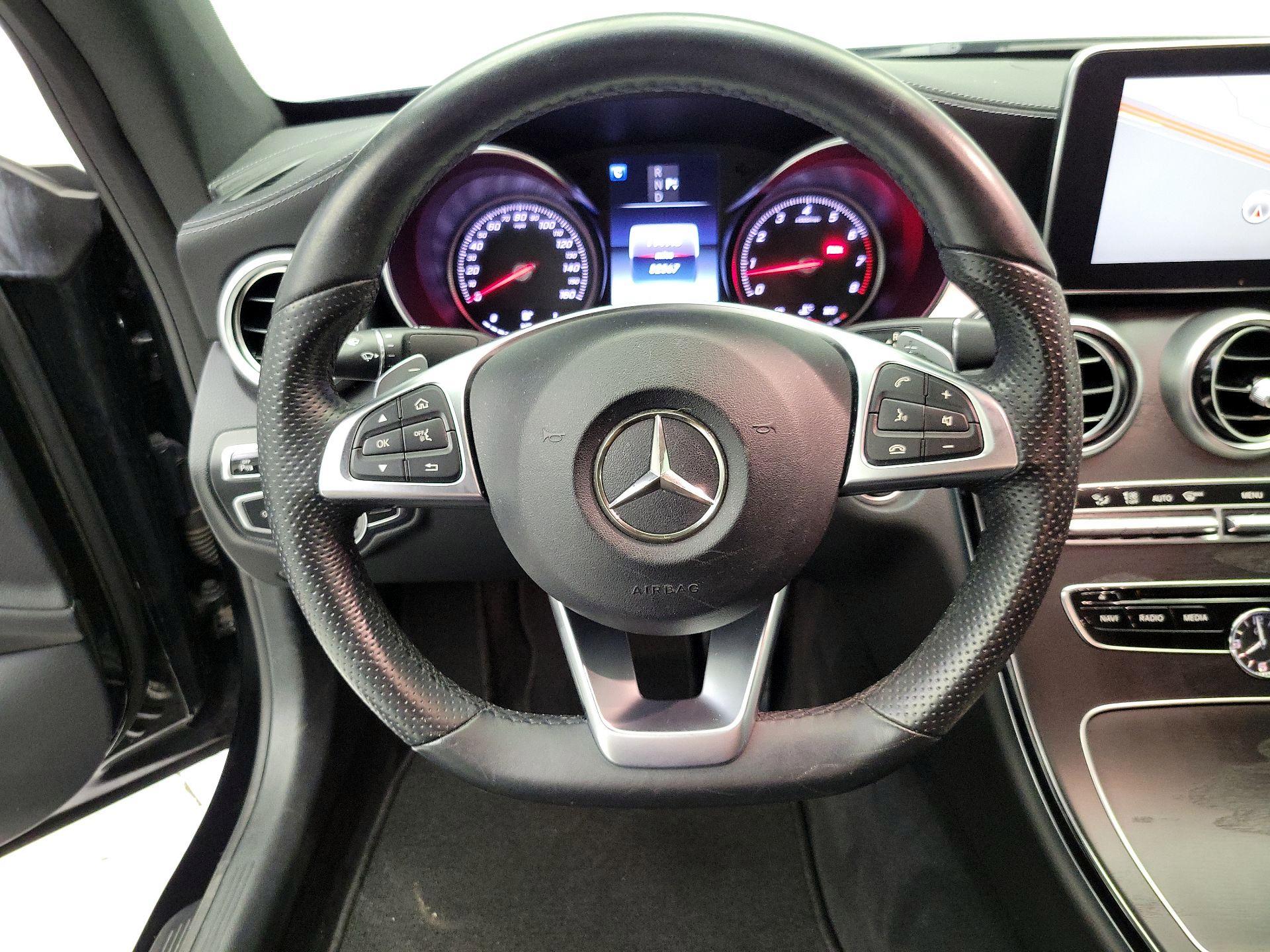 Thumbnail: 2017 Mercedes-Benz C-Class - 10