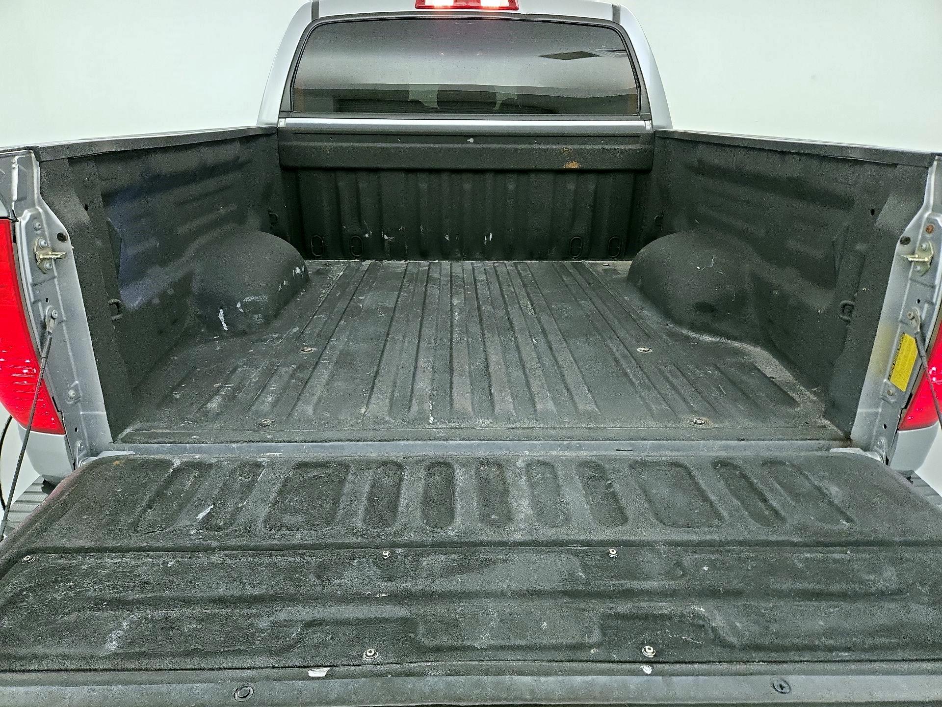 Thumbnail: 2020 Toyota Tundra - 20