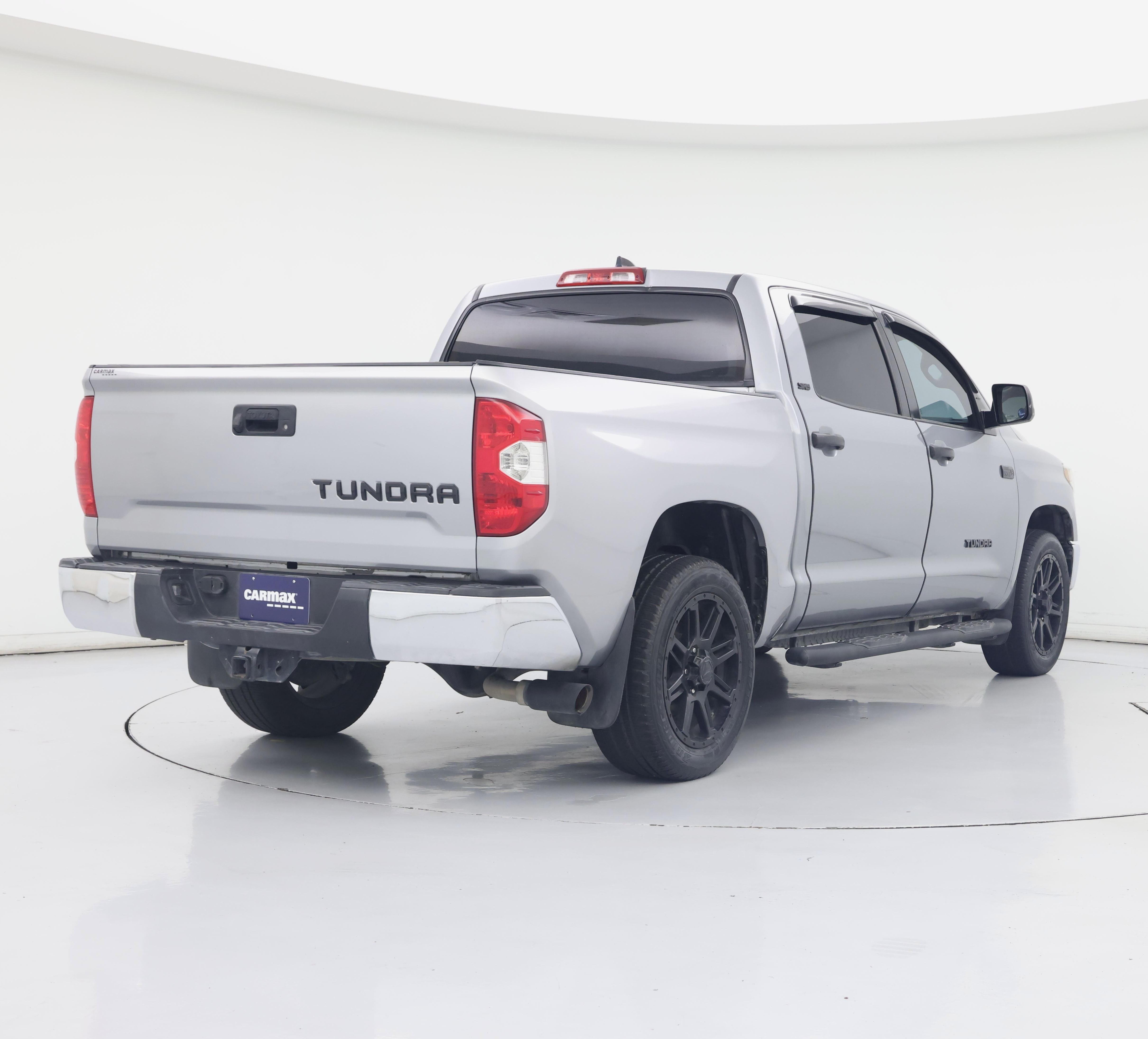 Thumbnail: 2020 Toyota Tundra - 8