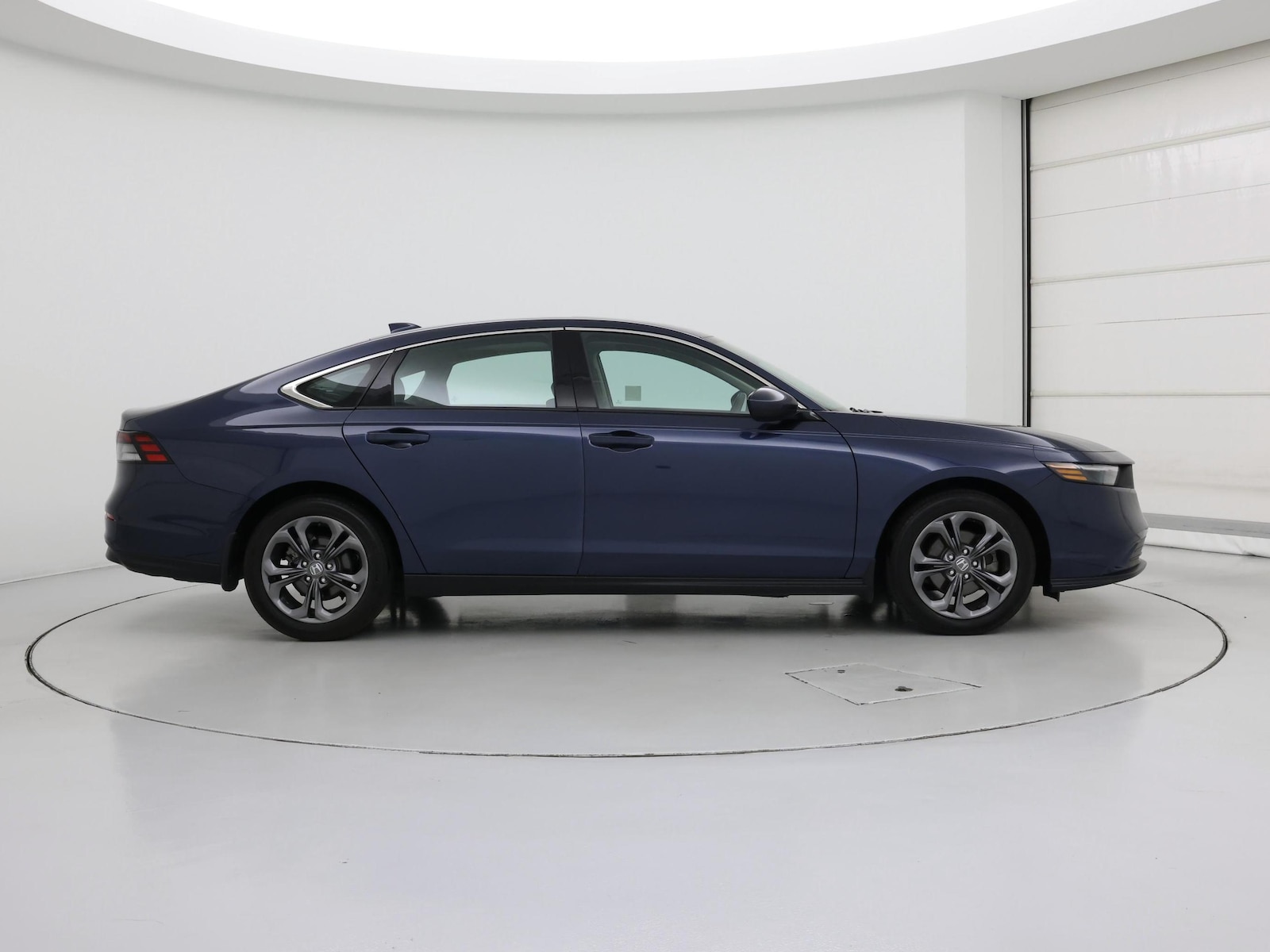 2023 Honda Accord EX - Photo 8