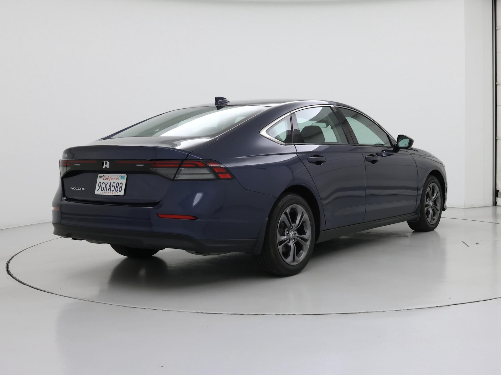 2023 Honda Accord EX - Photo 9