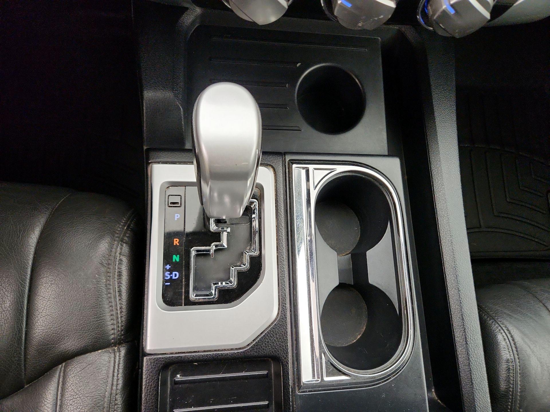 Thumbnail: 2016 Toyota Tundra - 17