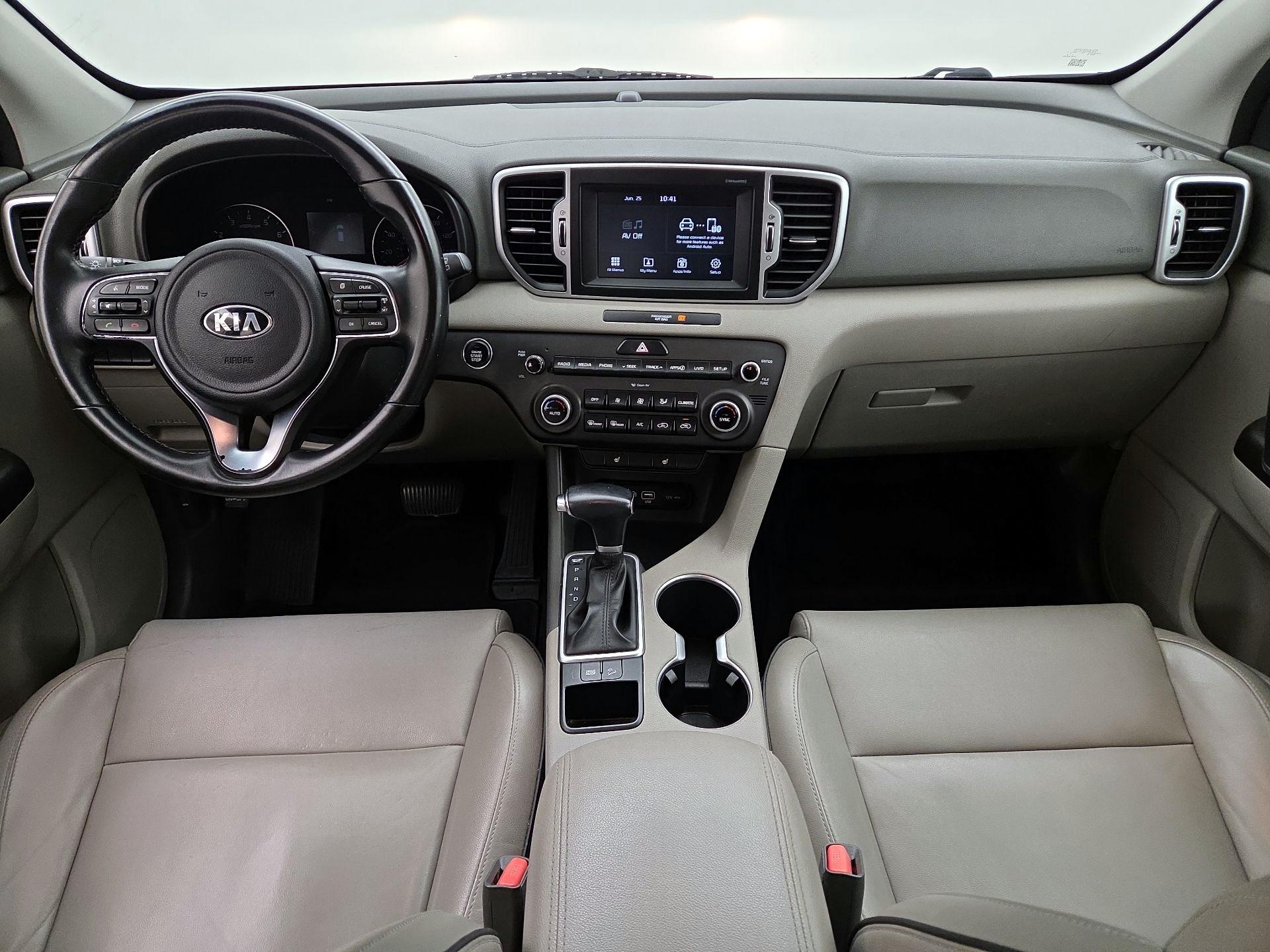 Thumbnail: 2017 Kia Sportage - 9
