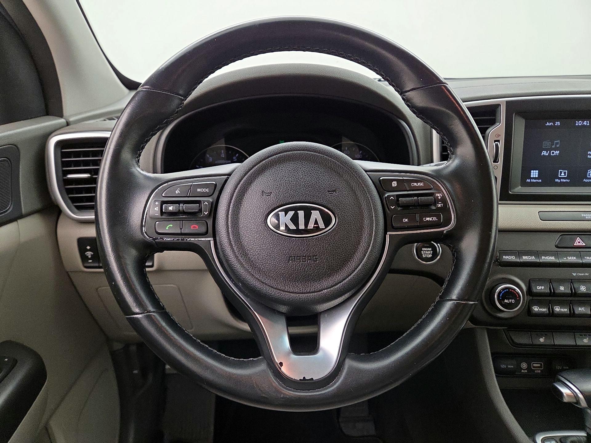 Thumbnail: 2017 Kia Sportage - 10