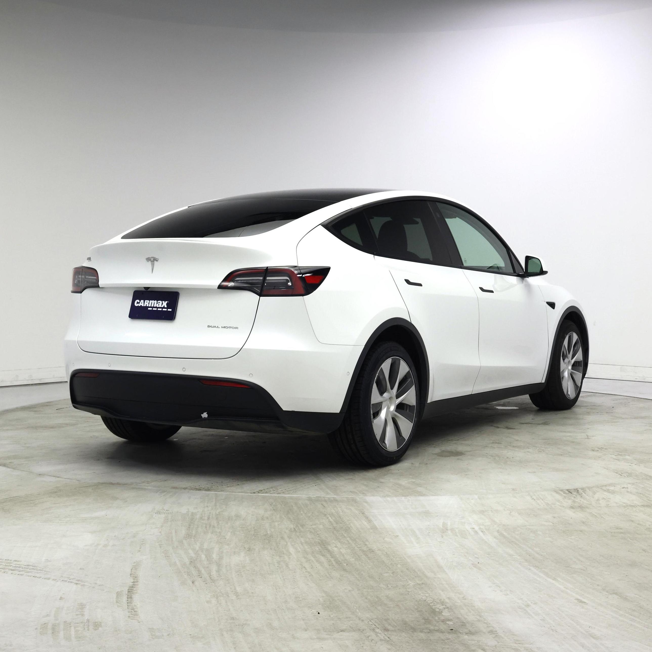 Thumbnail: 2021 Tesla Model Y - 8