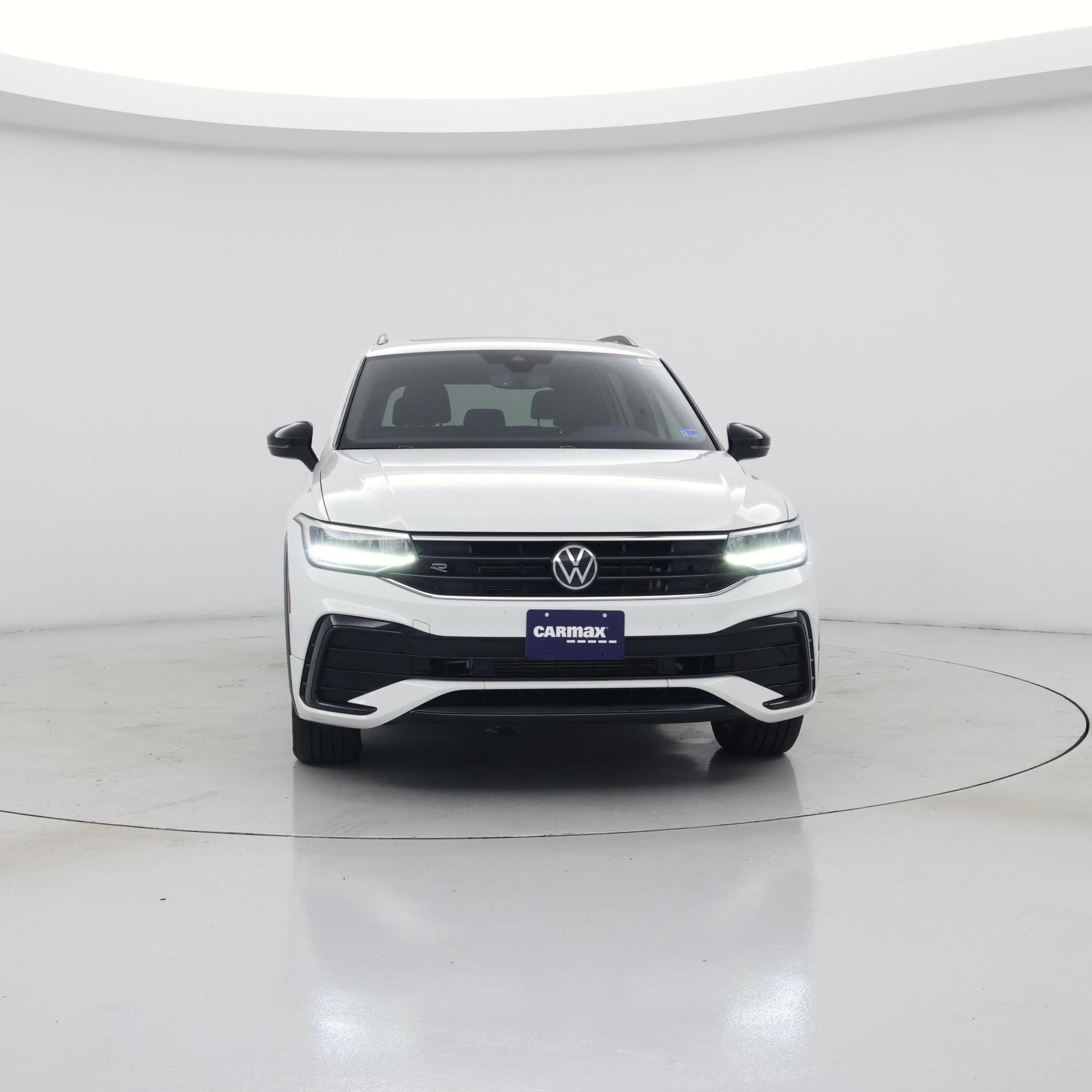 Thumbnail: 2022 Volkswagen Tiguan - 5
