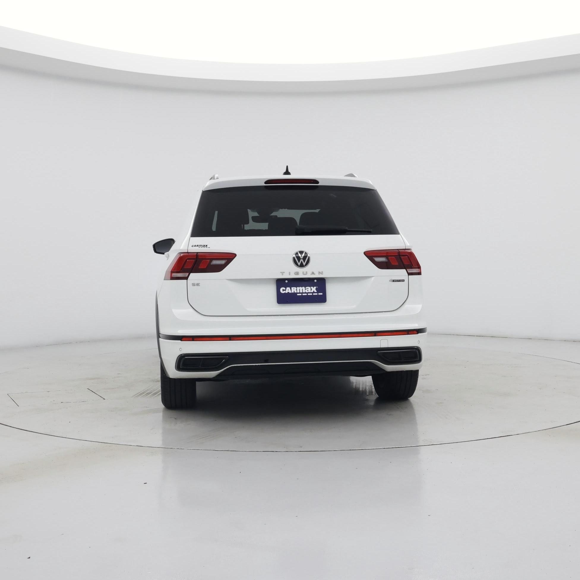 Thumbnail: 2022 Volkswagen Tiguan - 6