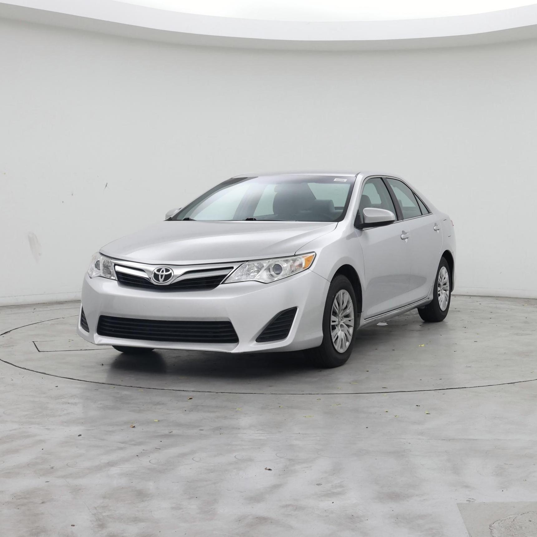 Thumbnail: 2014 Toyota Camry - 4
