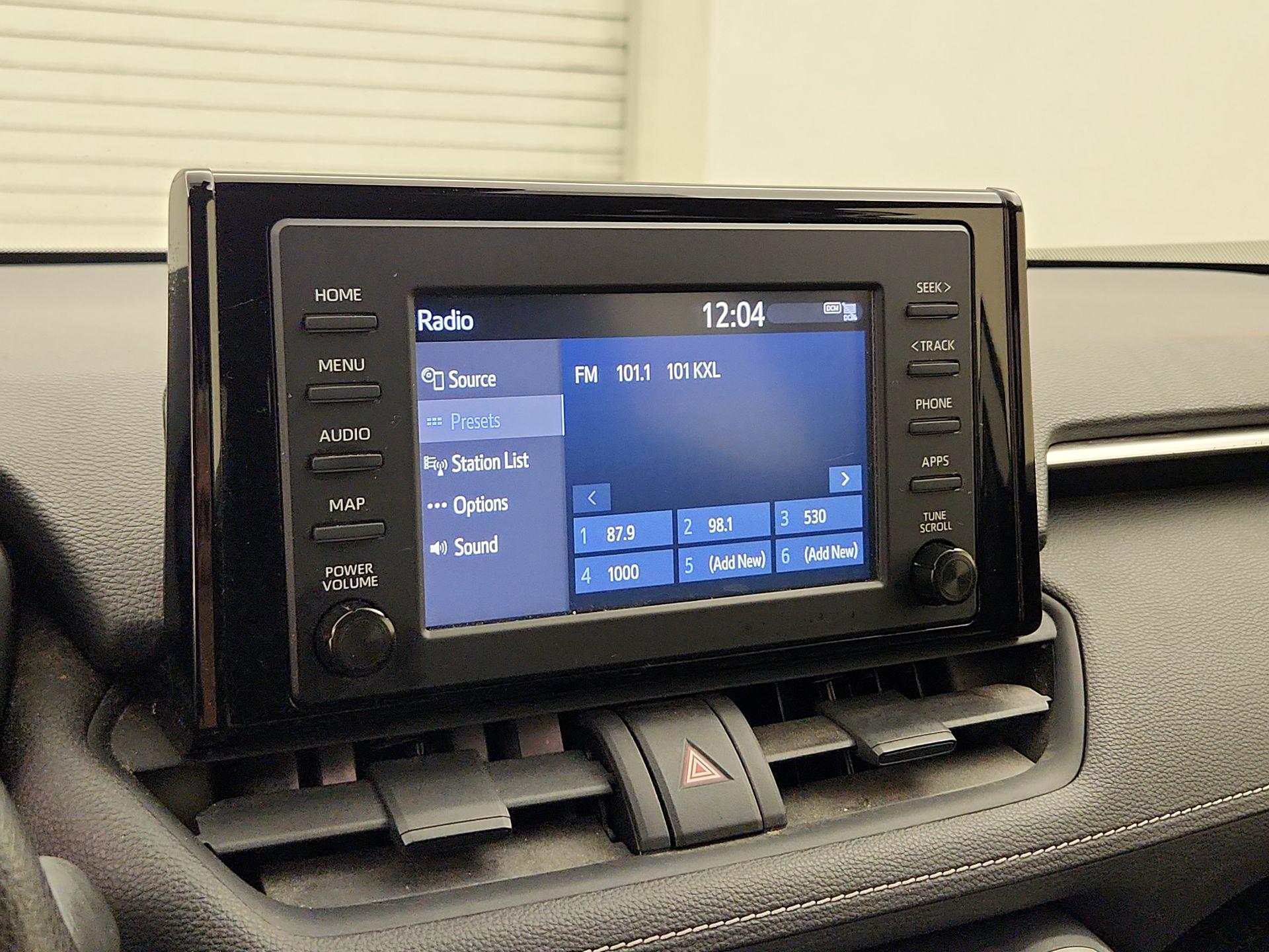 Thumbnail: 2019 Toyota RAV4 - 15