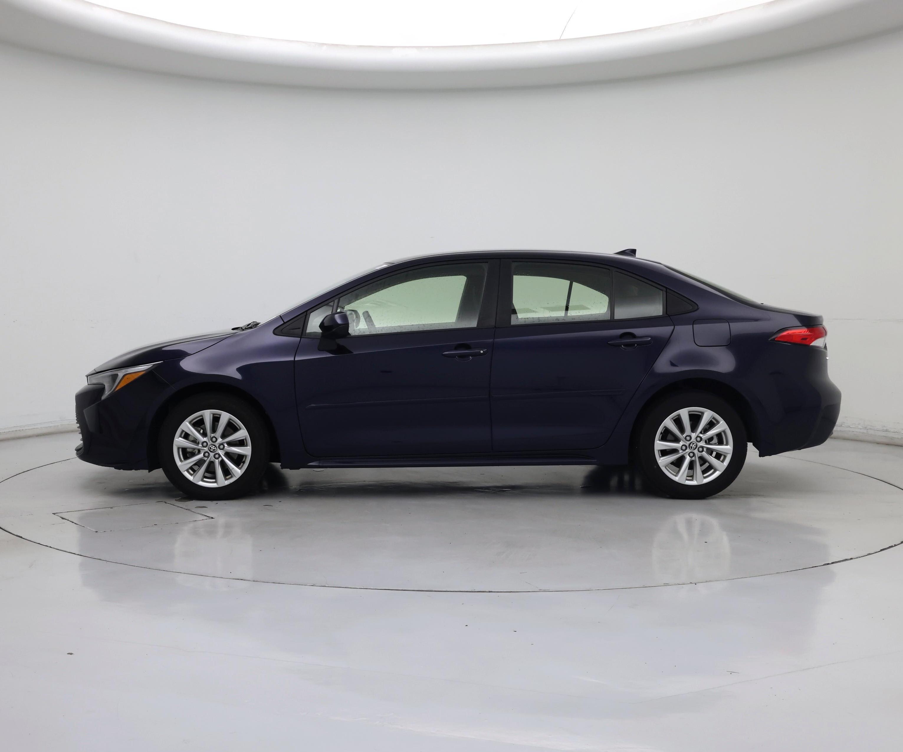 Thumbnail: 2024 Toyota Corolla - 3