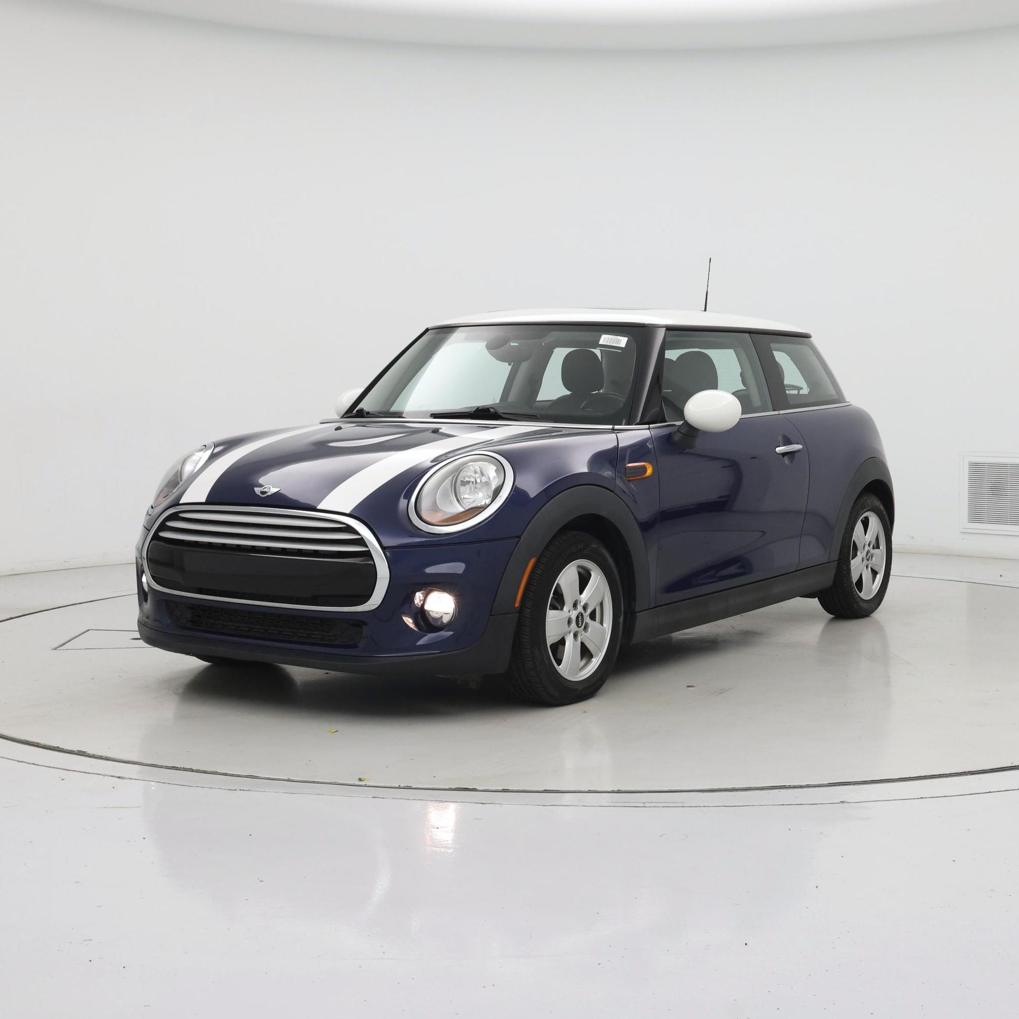 Thumbnail: 2015 MINI Cooper Hardtop - 4