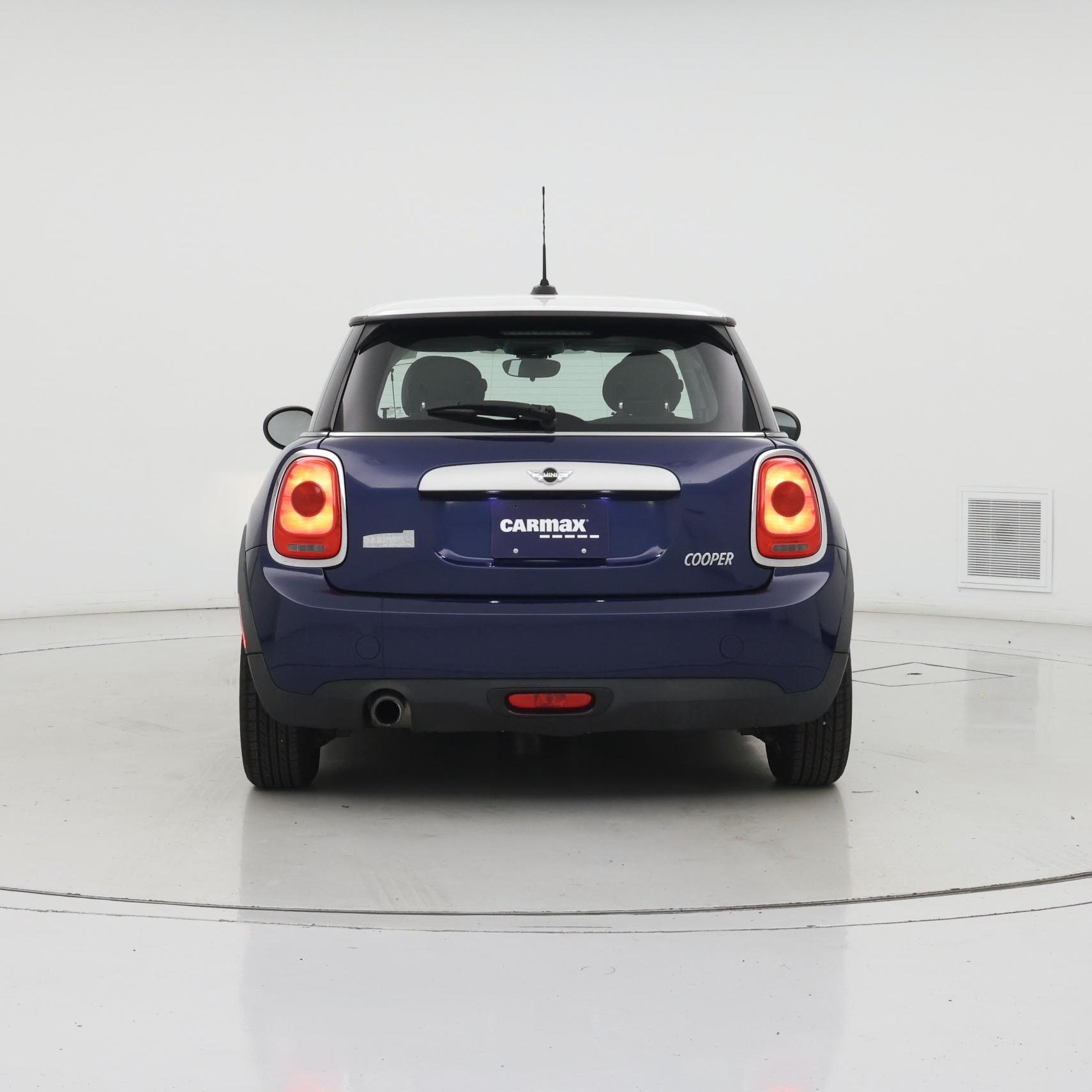 Thumbnail: 2015 MINI Cooper Hardtop - 6