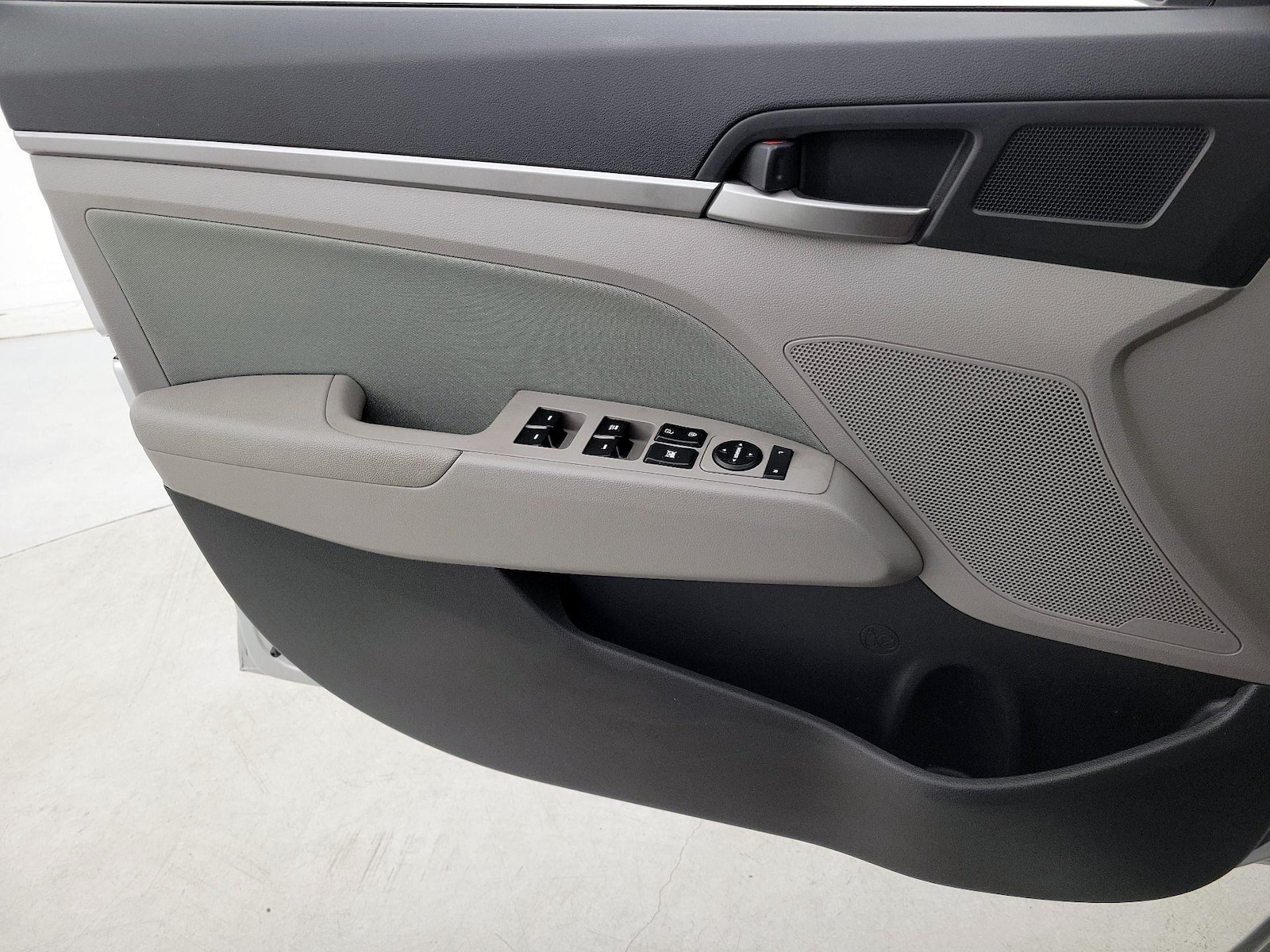2018 Hyundai Elantra SEL - Photo 13