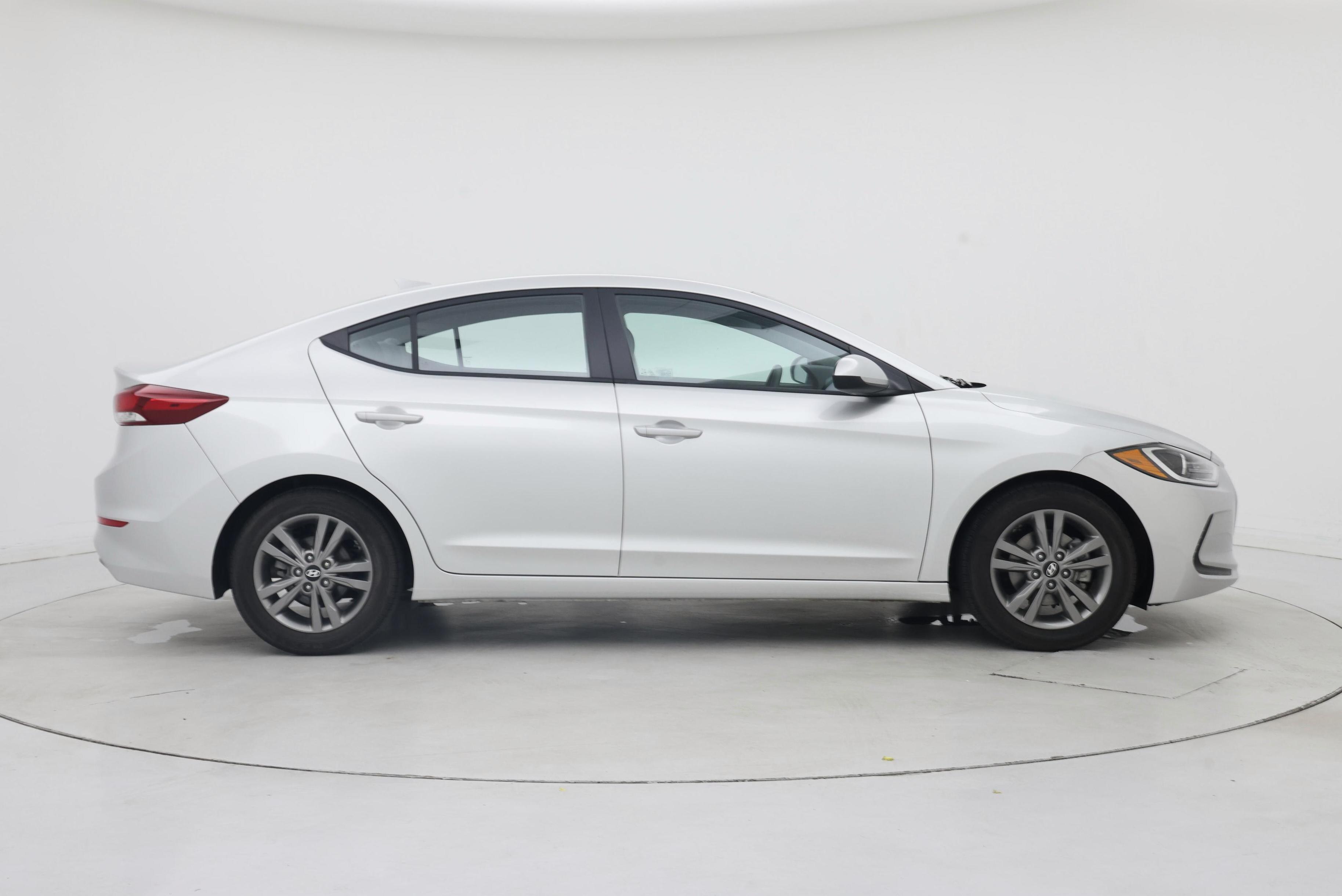 Thumbnail: 2018 Hyundai Elantra - 7