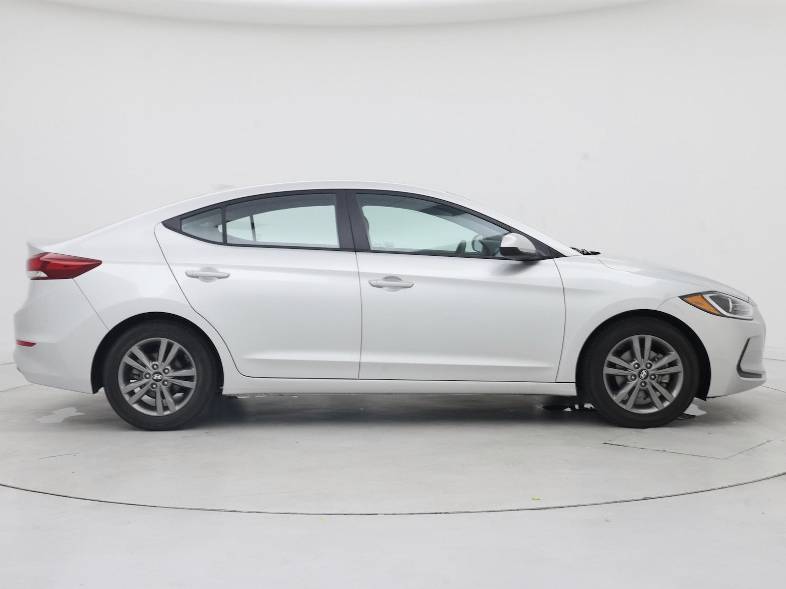 2018 Hyundai Elantra SEL - Photo 8