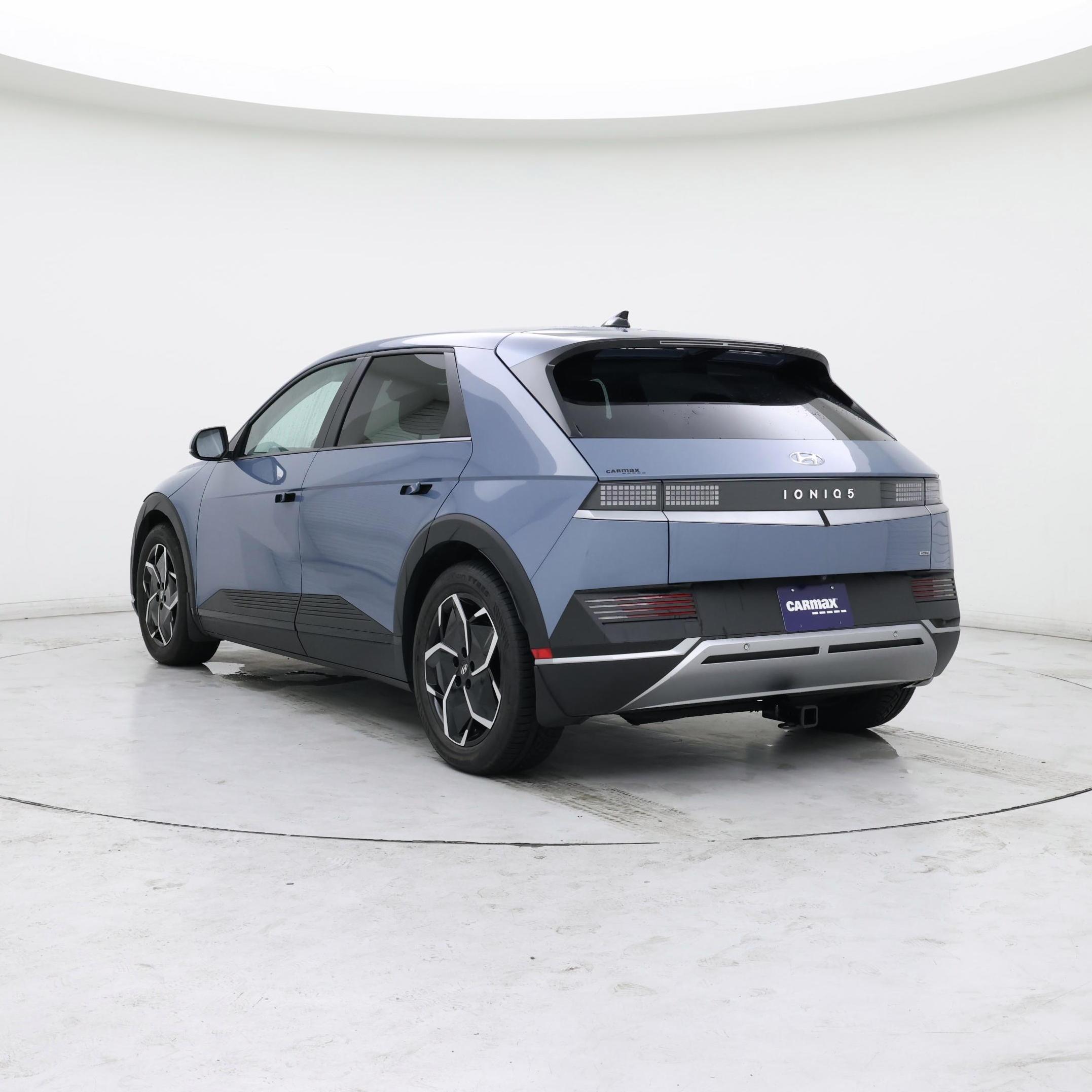 Thumbnail: 2023 Hyundai Ioniq 5 - 2