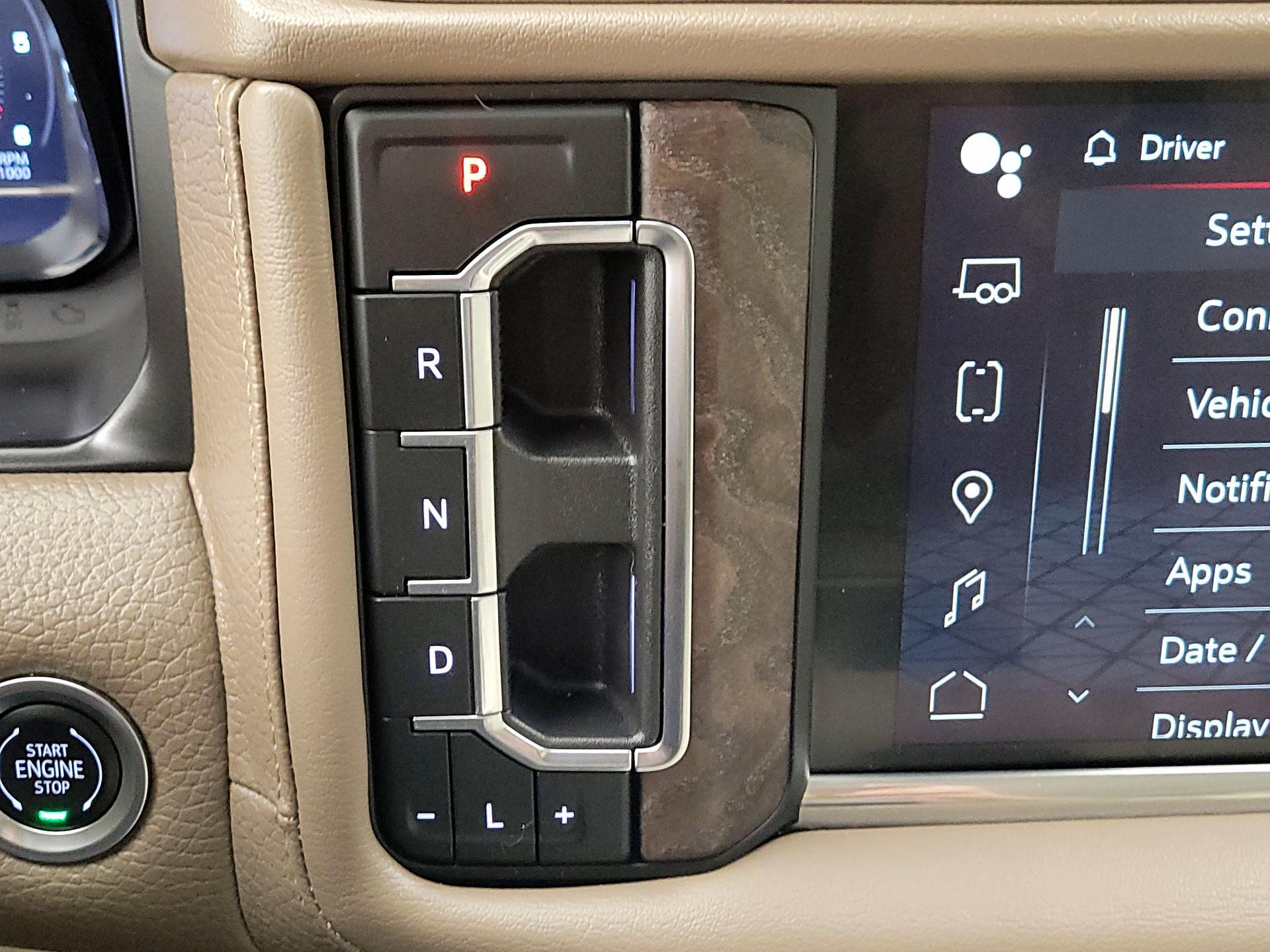 Thumbnail: 2024 GMC Yukon - 17