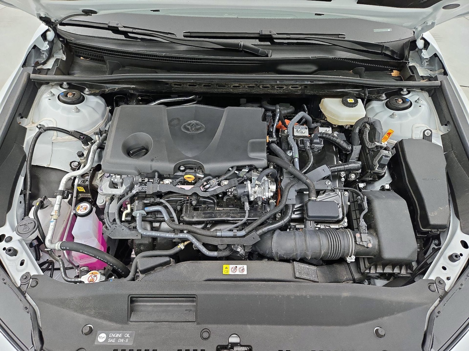 2025 Toyota Camry SE - Photo 23