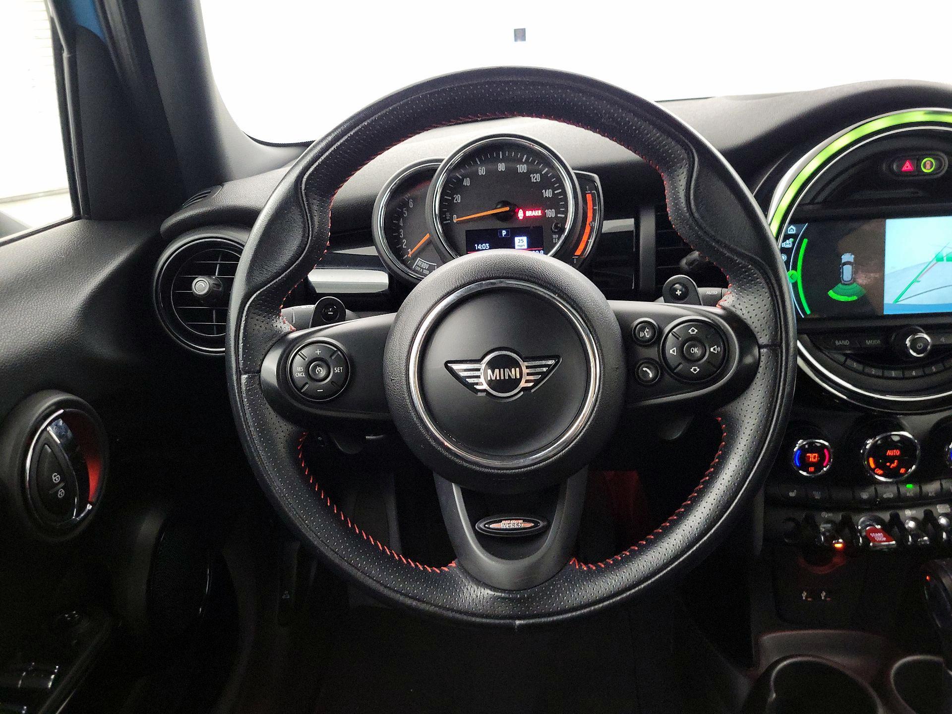 Thumbnail: 2019 MINI Cooper Hardtop - 10