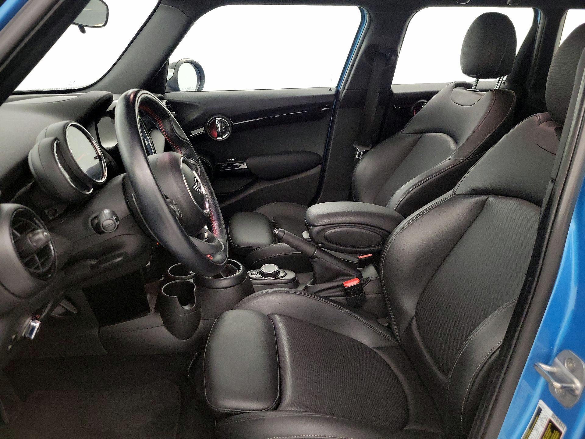 Thumbnail: 2019 MINI Cooper Hardtop - 11