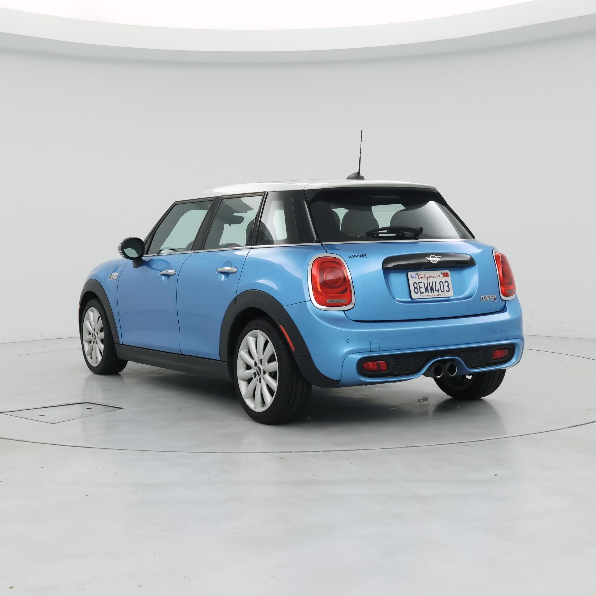 Thumbnail: 2019 MINI Cooper Hardtop - 2