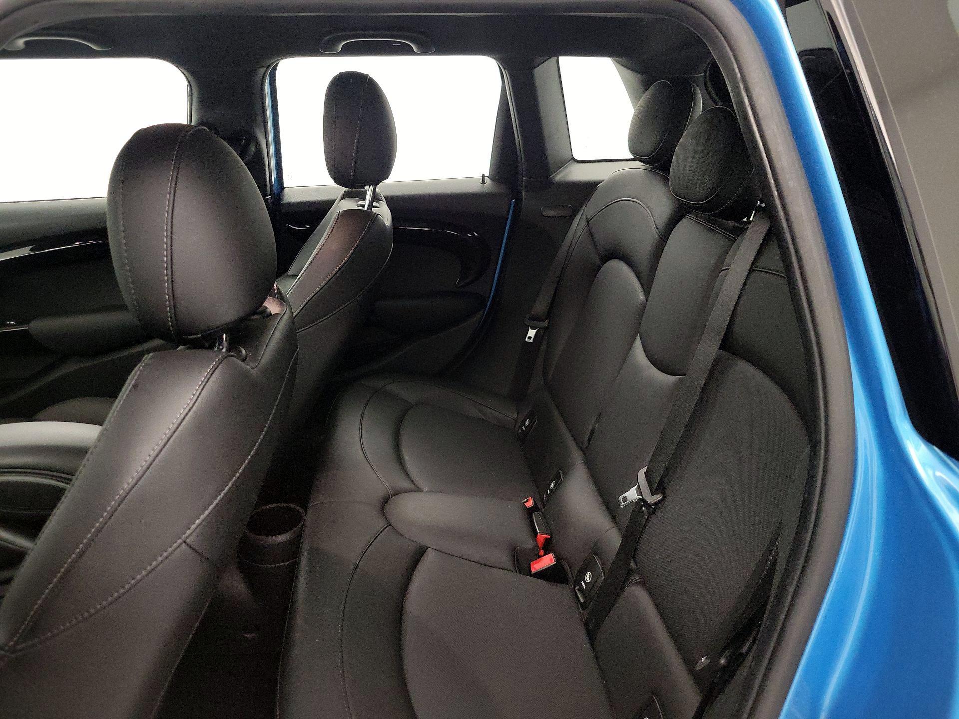 Thumbnail: 2019 MINI Cooper Hardtop - 19