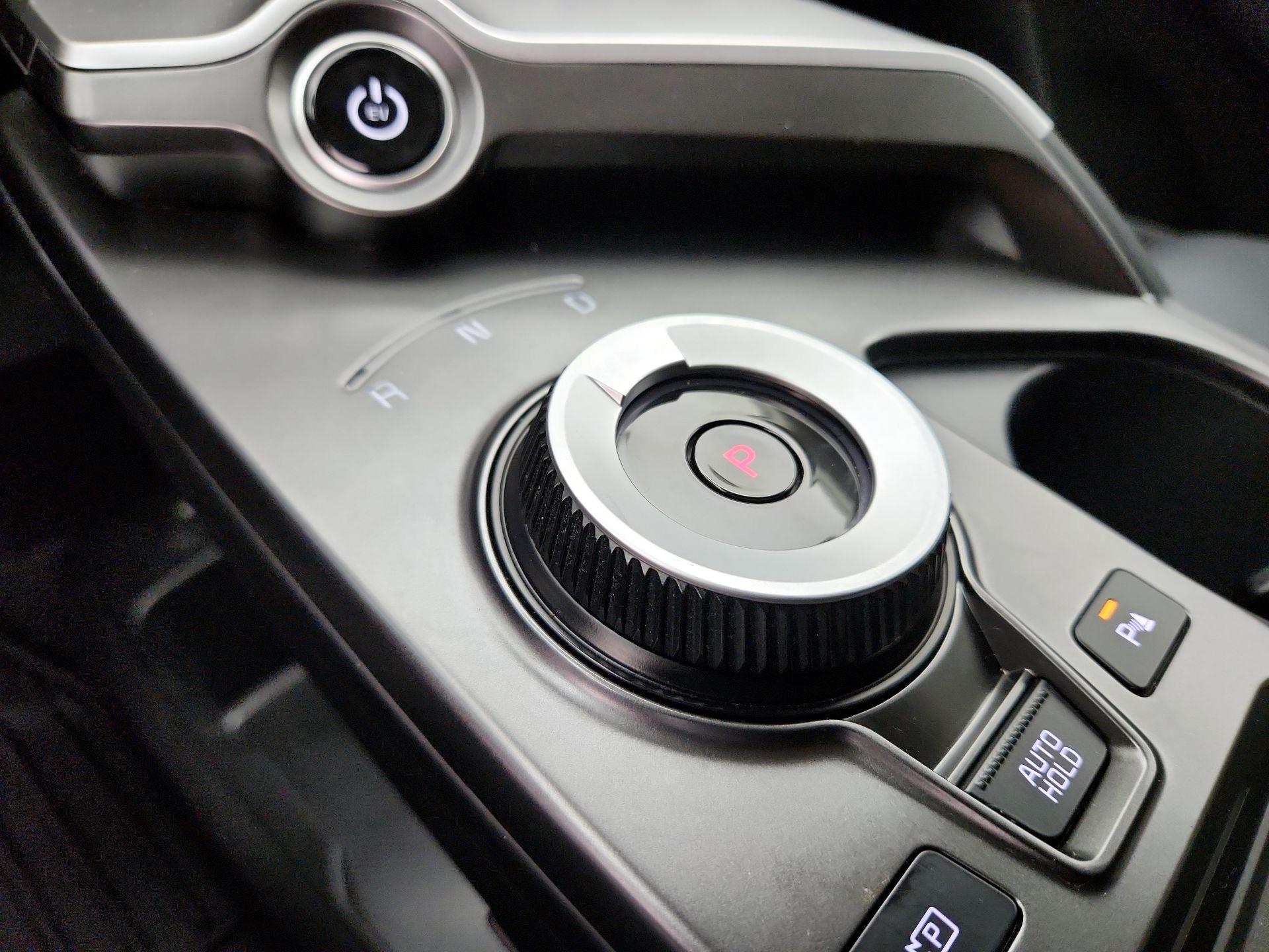 Thumbnail: 2024 Kia EV6 - 17