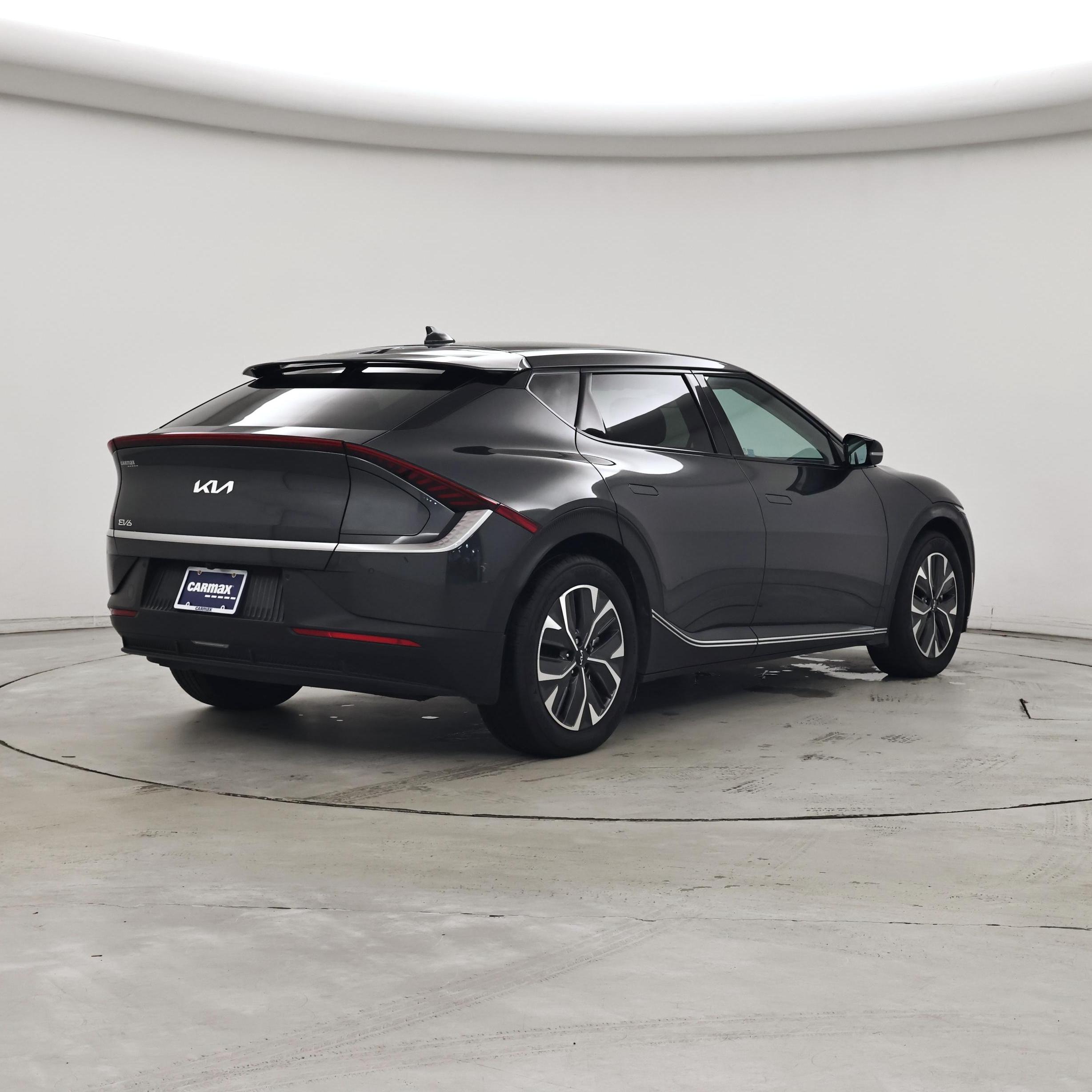 Thumbnail: 2024 Kia EV6 - 8